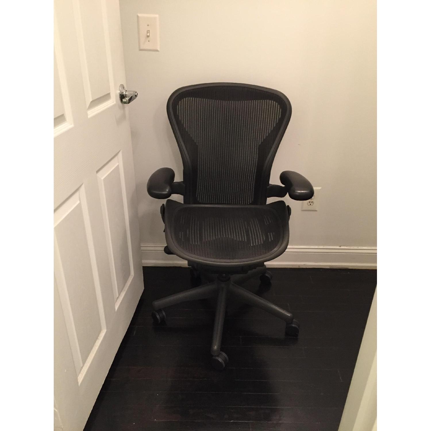 Herman Miller Aeron Chair - image-2