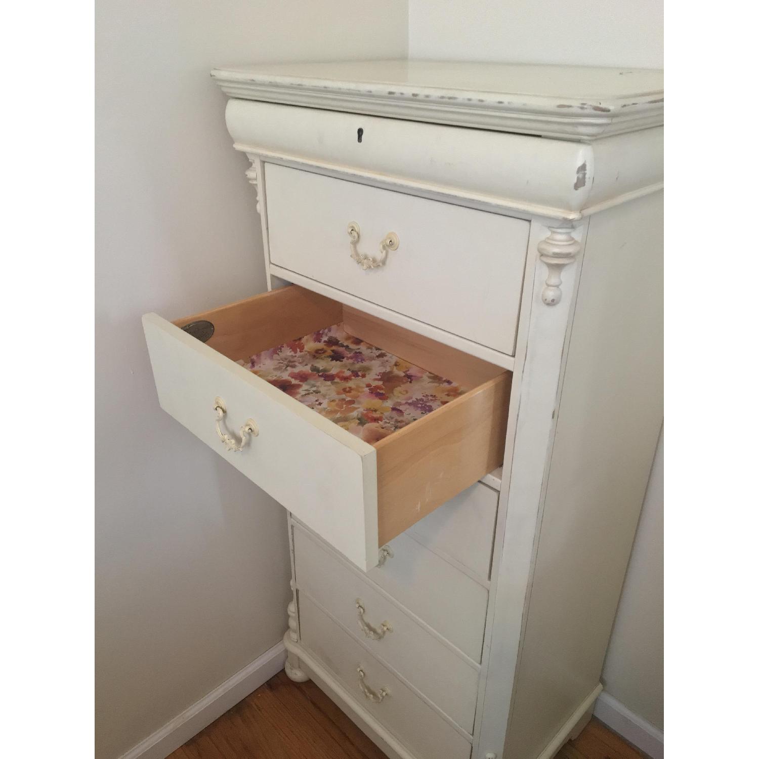 Victorian Lexington Lingerie Dresser - image-4