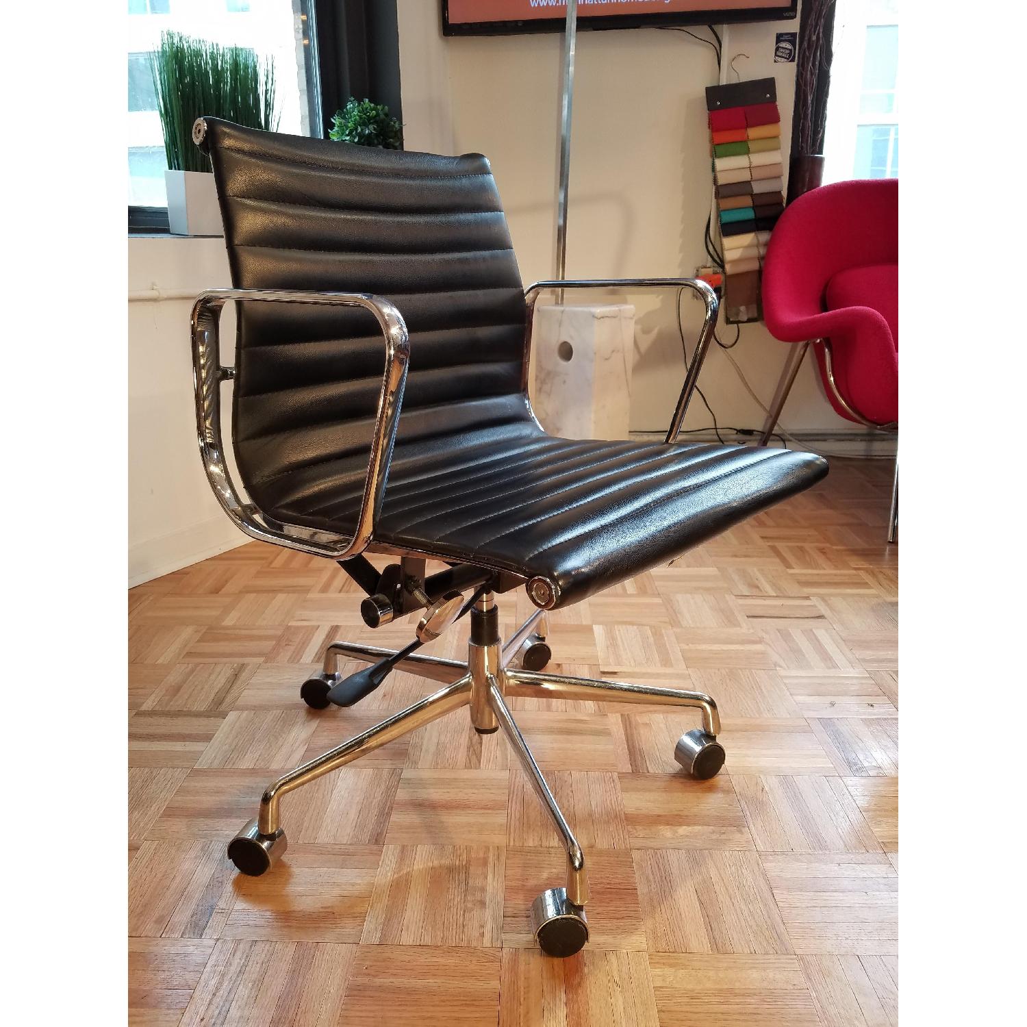 Eames Aluminium Group Management Style Office Chair Replica - image-5