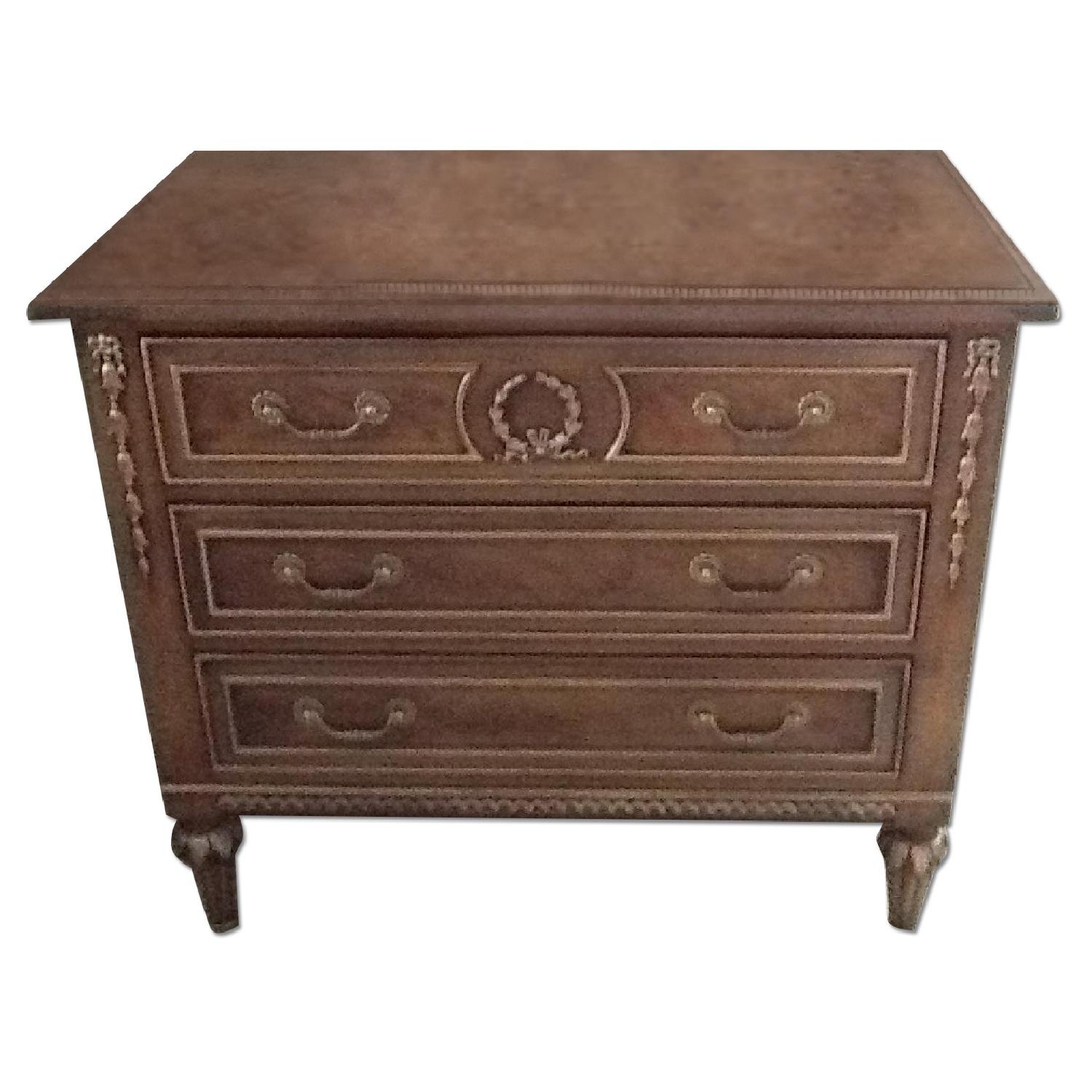 EJ Victor Newport Historic Collection Mansions Bedroom Set AptDeco