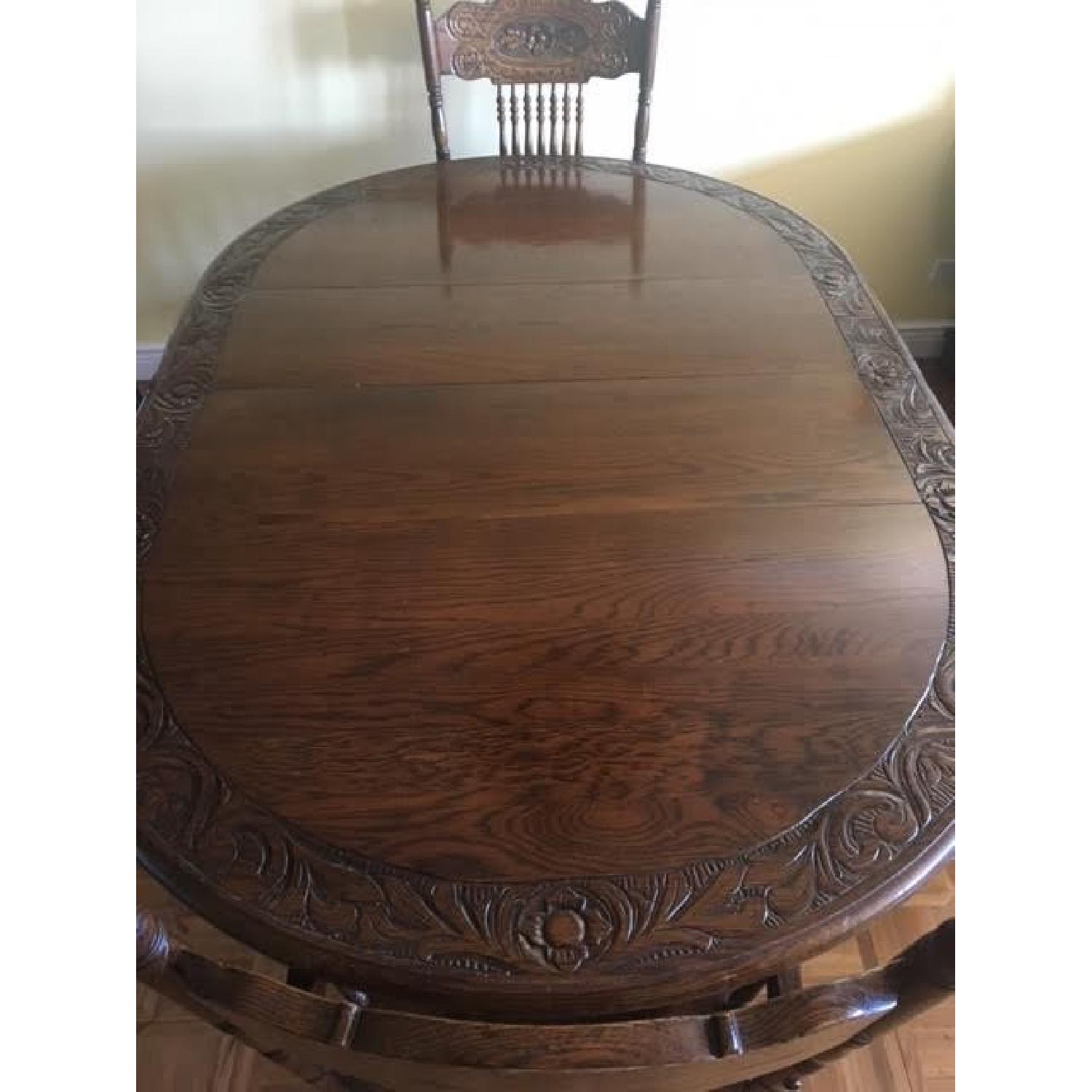 Vintage Antique Oak Extendable Dining Table w/ 6 Chairs - AptDeco