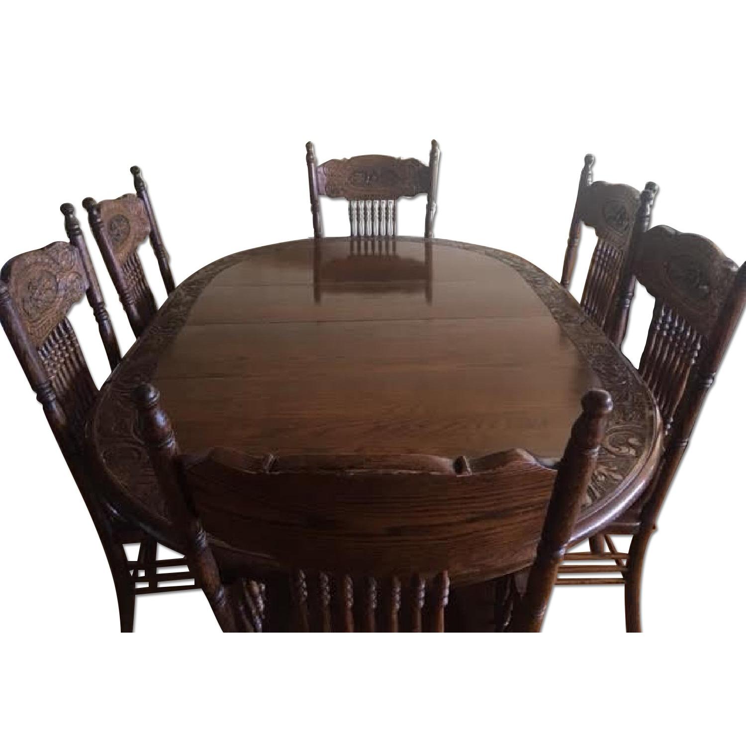 Vintage Antique Oak Extendable Dining Table w/ 6 Chairs - AptDeco