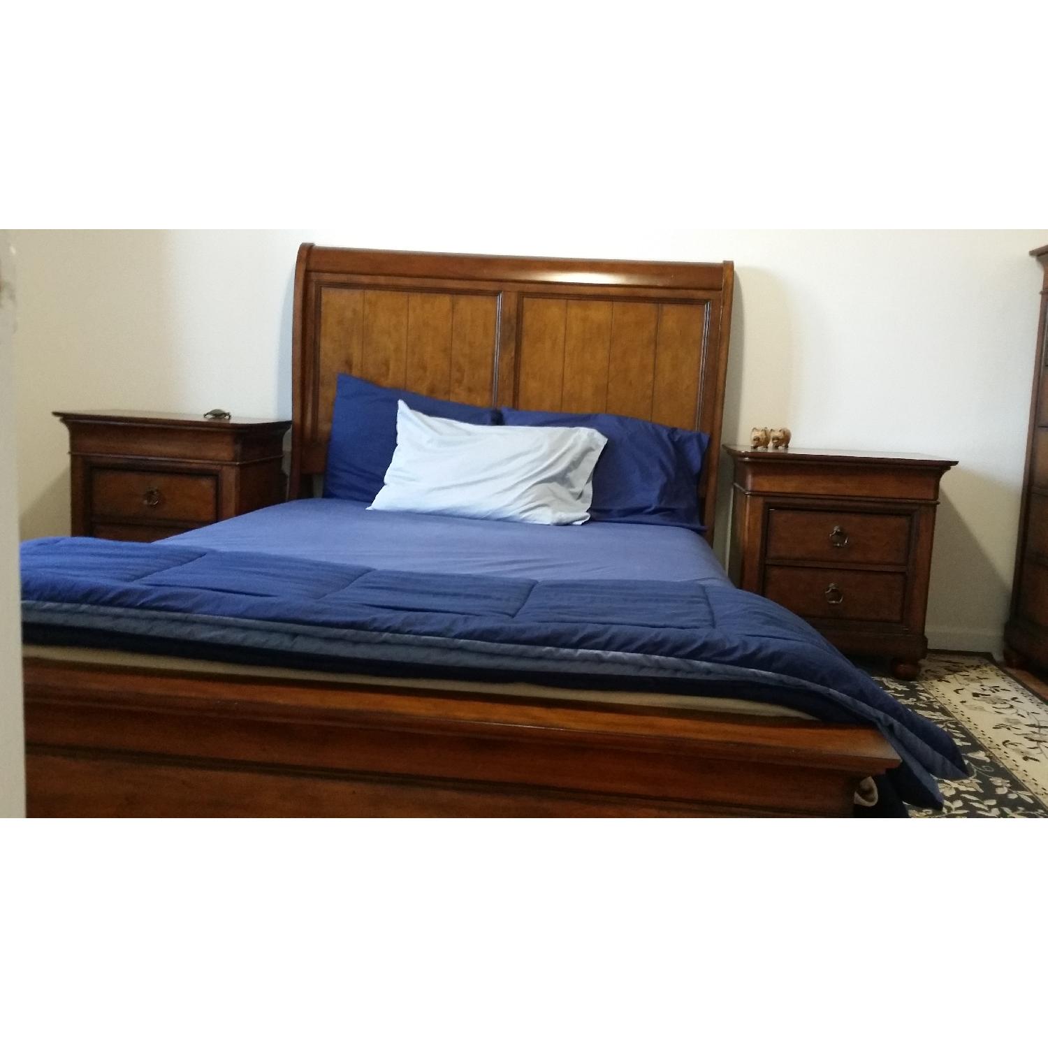 Klaussner Furniture 4 Piece Queen Bedroom Set - image-1