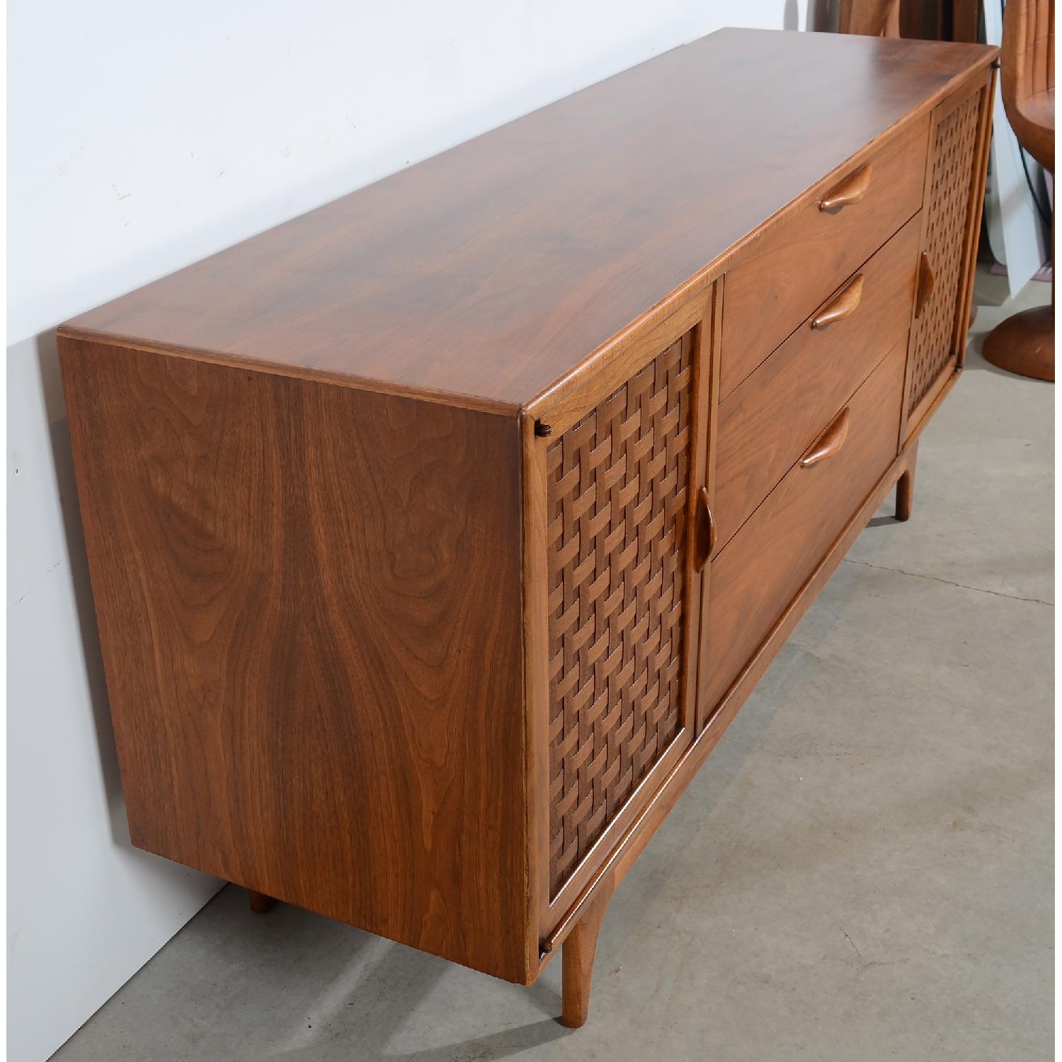 Lane Perception Walnut Mid Century Modern Credenza - image-3