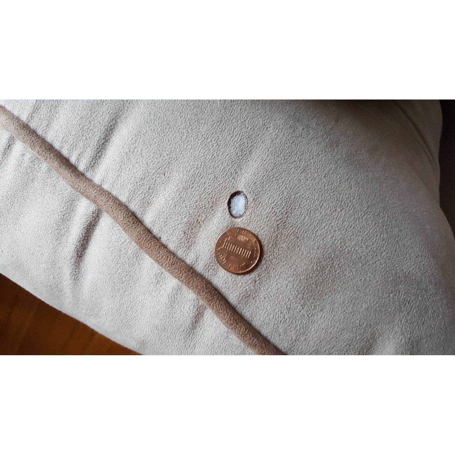 Raymour & Flanigan Sectional Couch w/ Cuddler - image-5