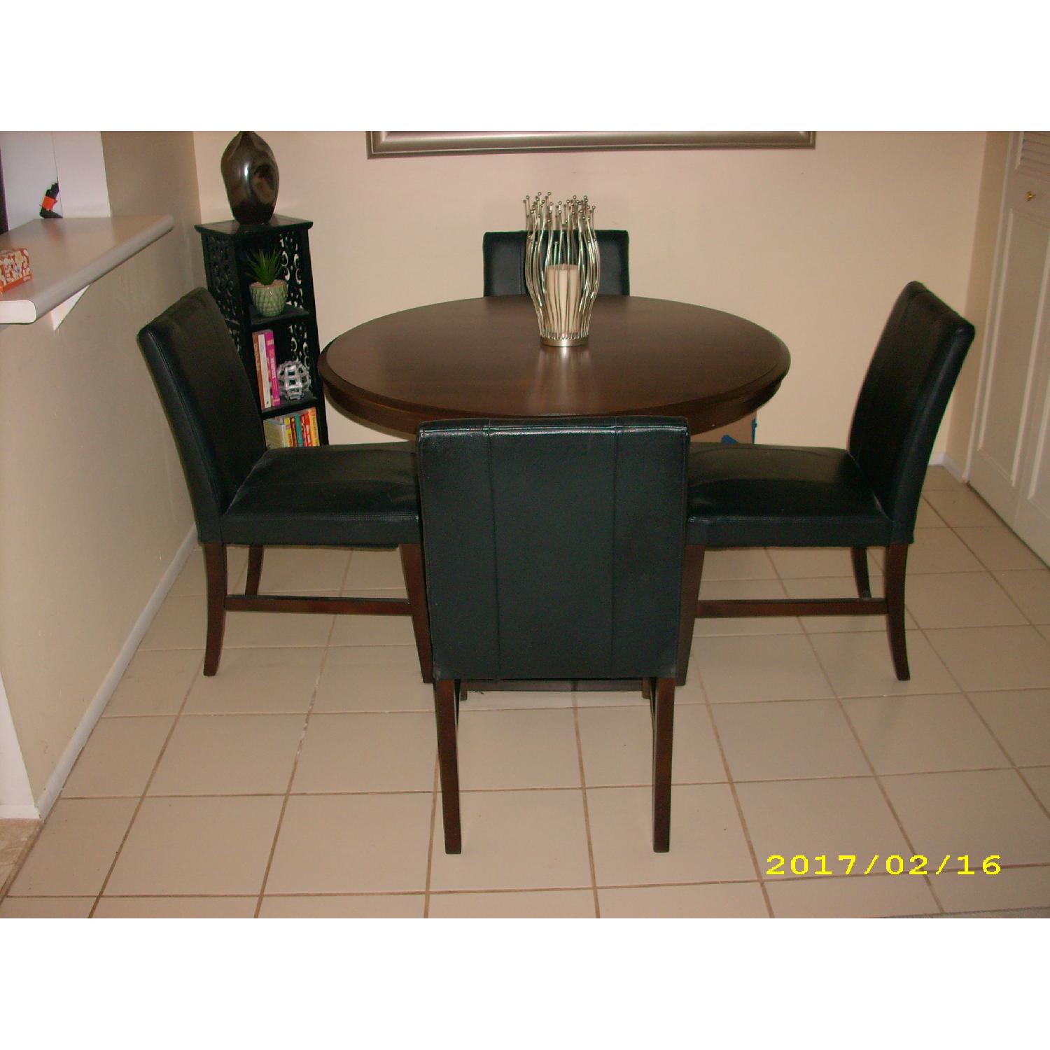 Round Dining Table w/ 4 Leather Chairs - image-1