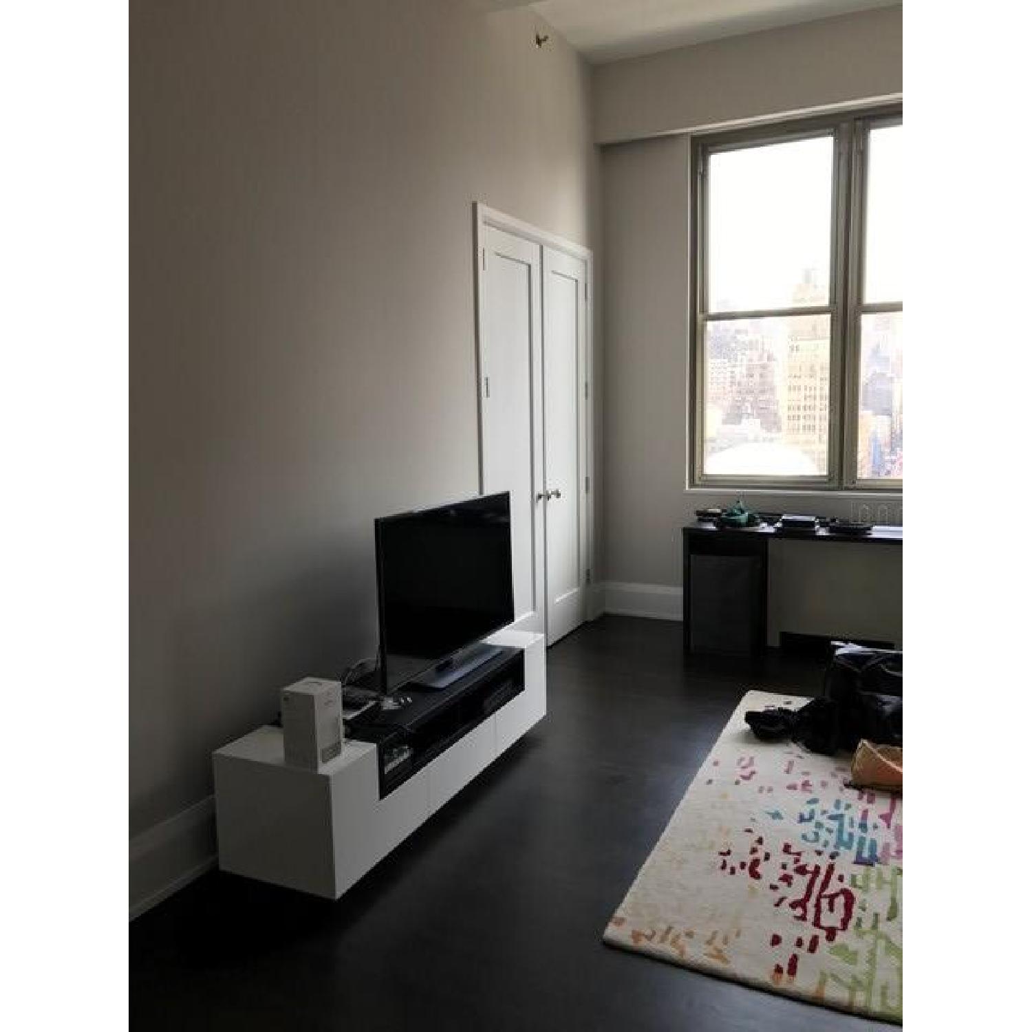 J&M Furniture Modern TV Stand in White Lacquer & Dark Oak - image-2