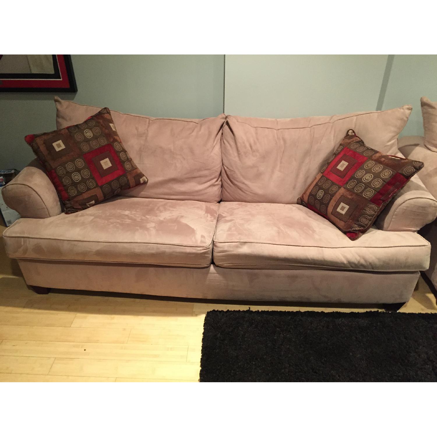 Raymour & Flanigan Sleeper Couch AptDeco