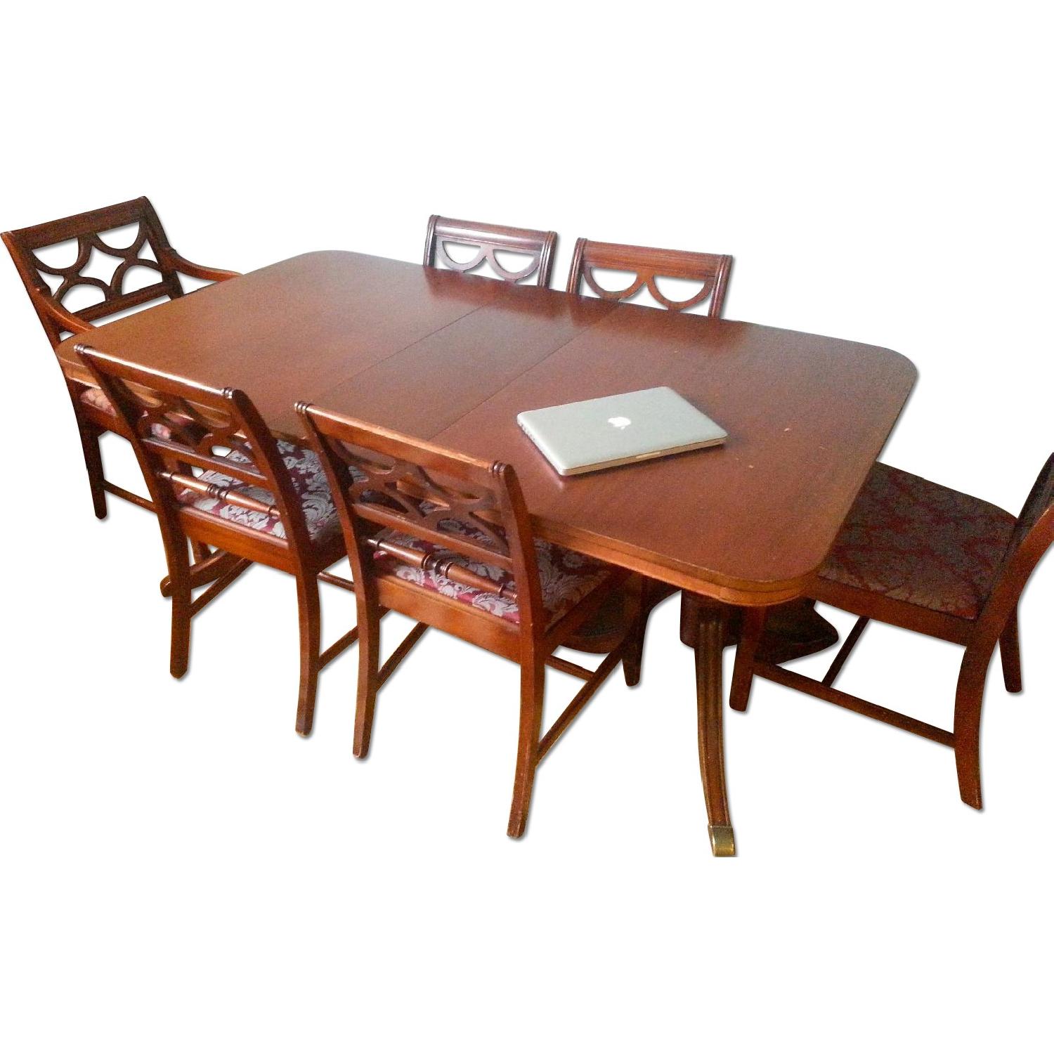 Antique Wood Dining Table w/ 6 Chairs AptDeco