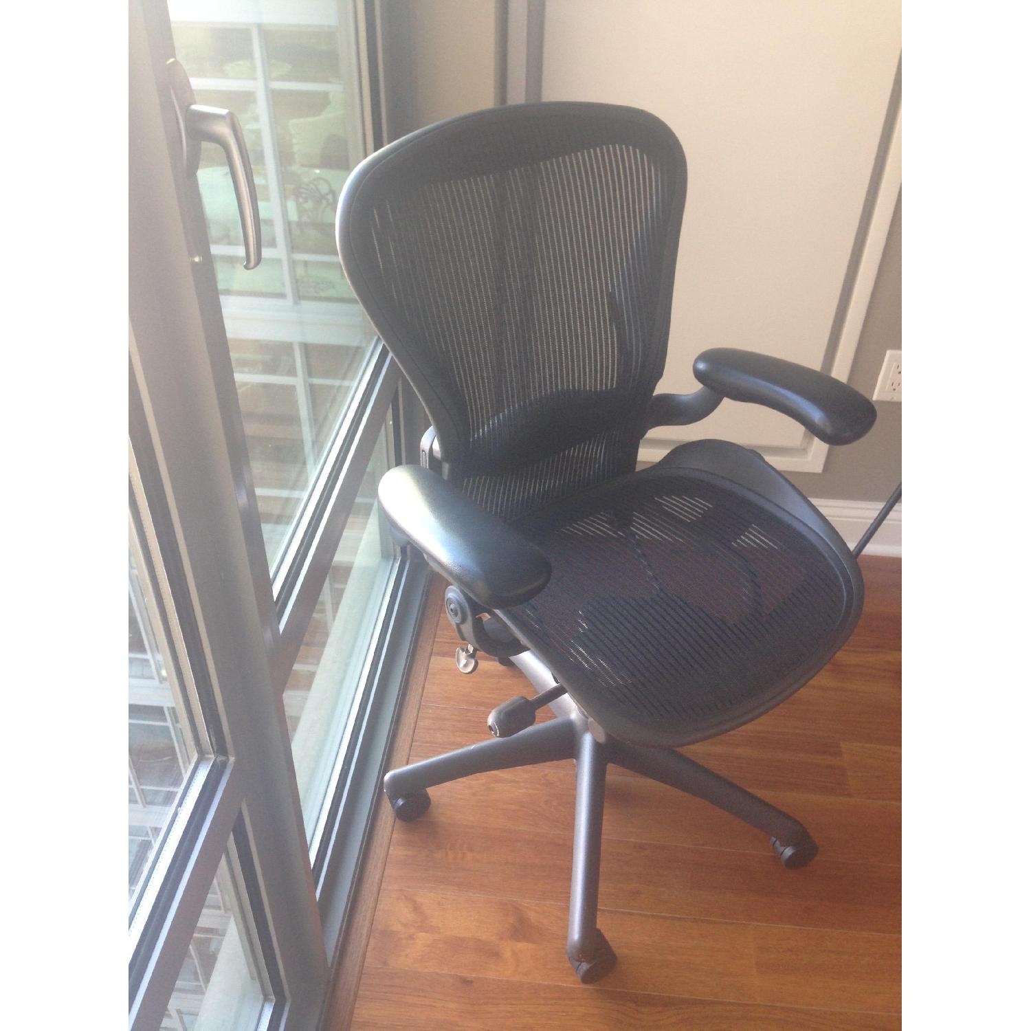 Herman Miller Aeron Chair - image-1