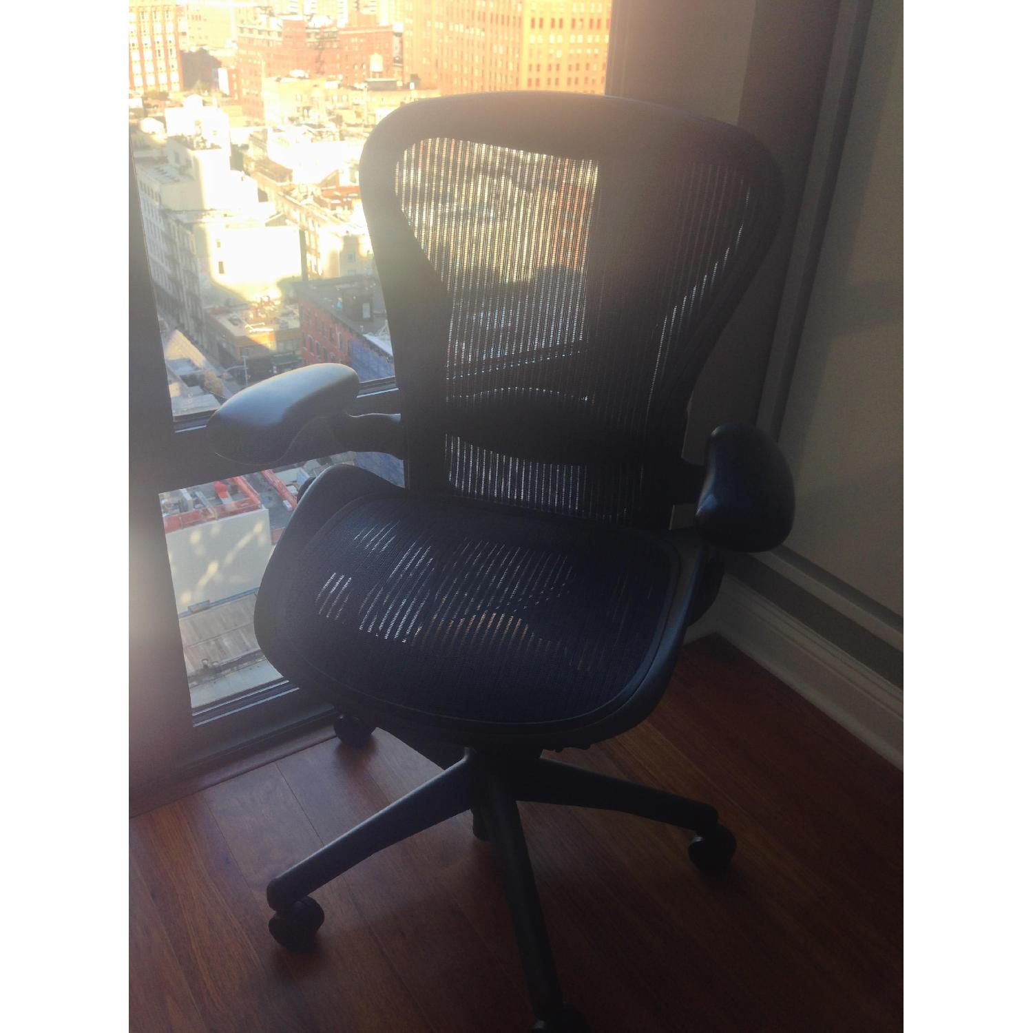 Herman Miller Aeron Chair - image-3