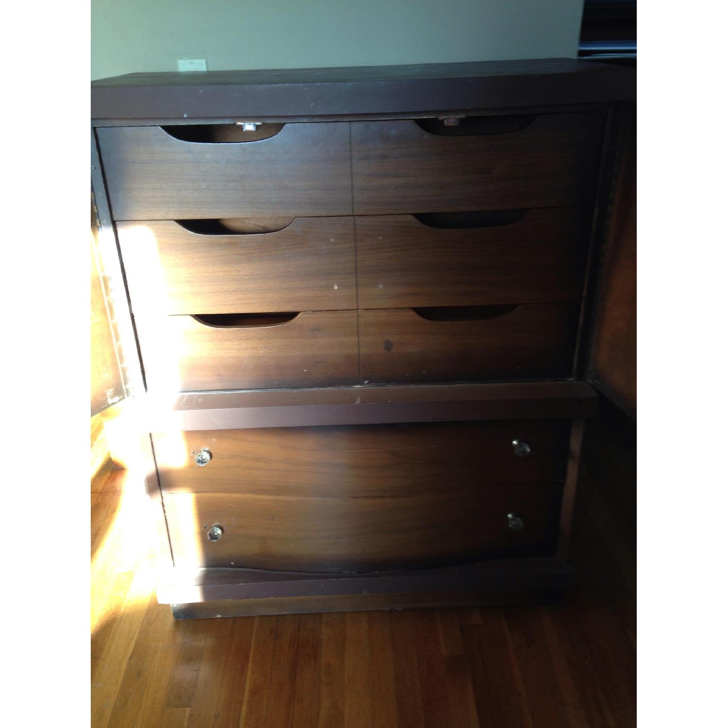 Vintage Ornate Dresser w/ Anthropologie Crystal Knobs - image-5