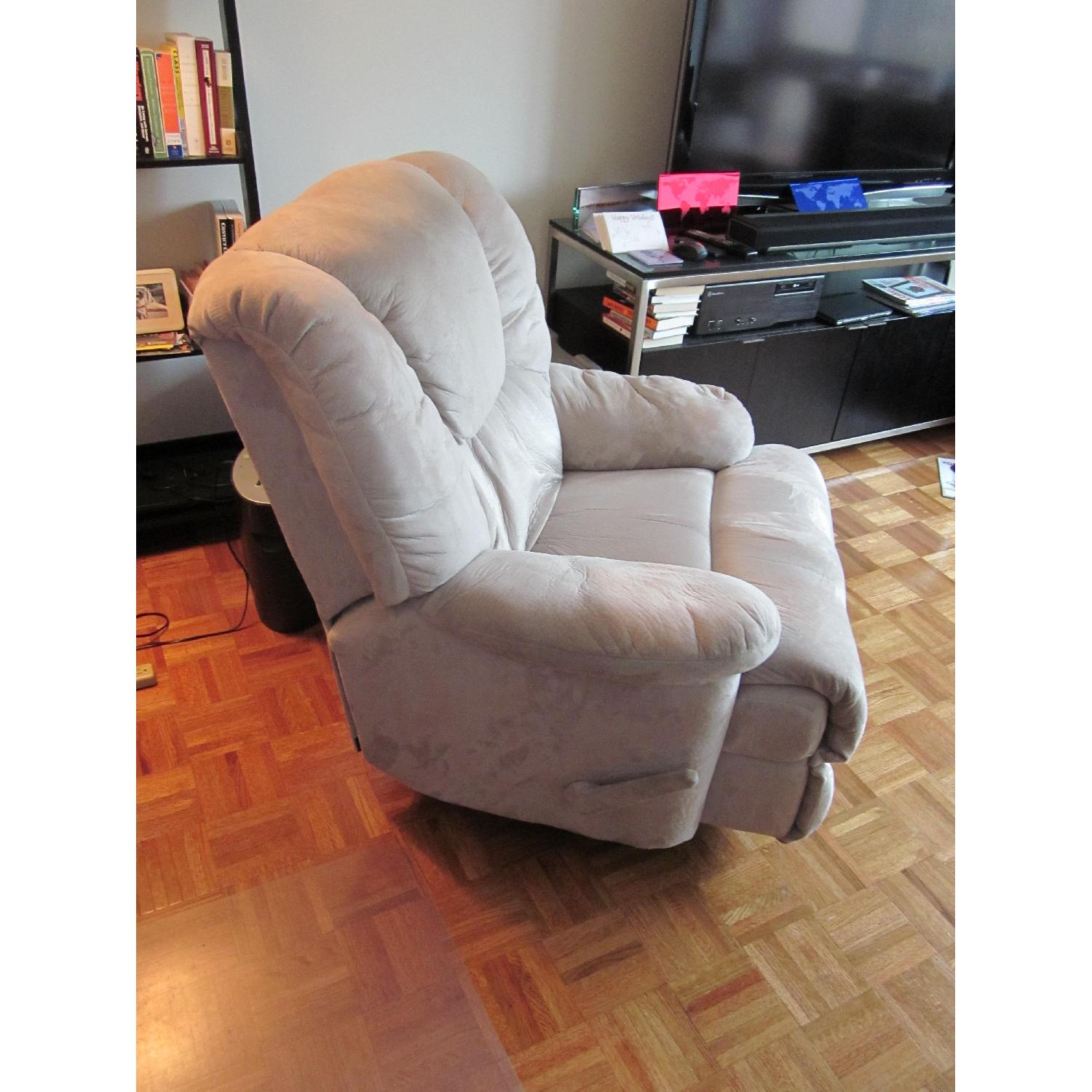 White/Cream Reclining Chair - image-2