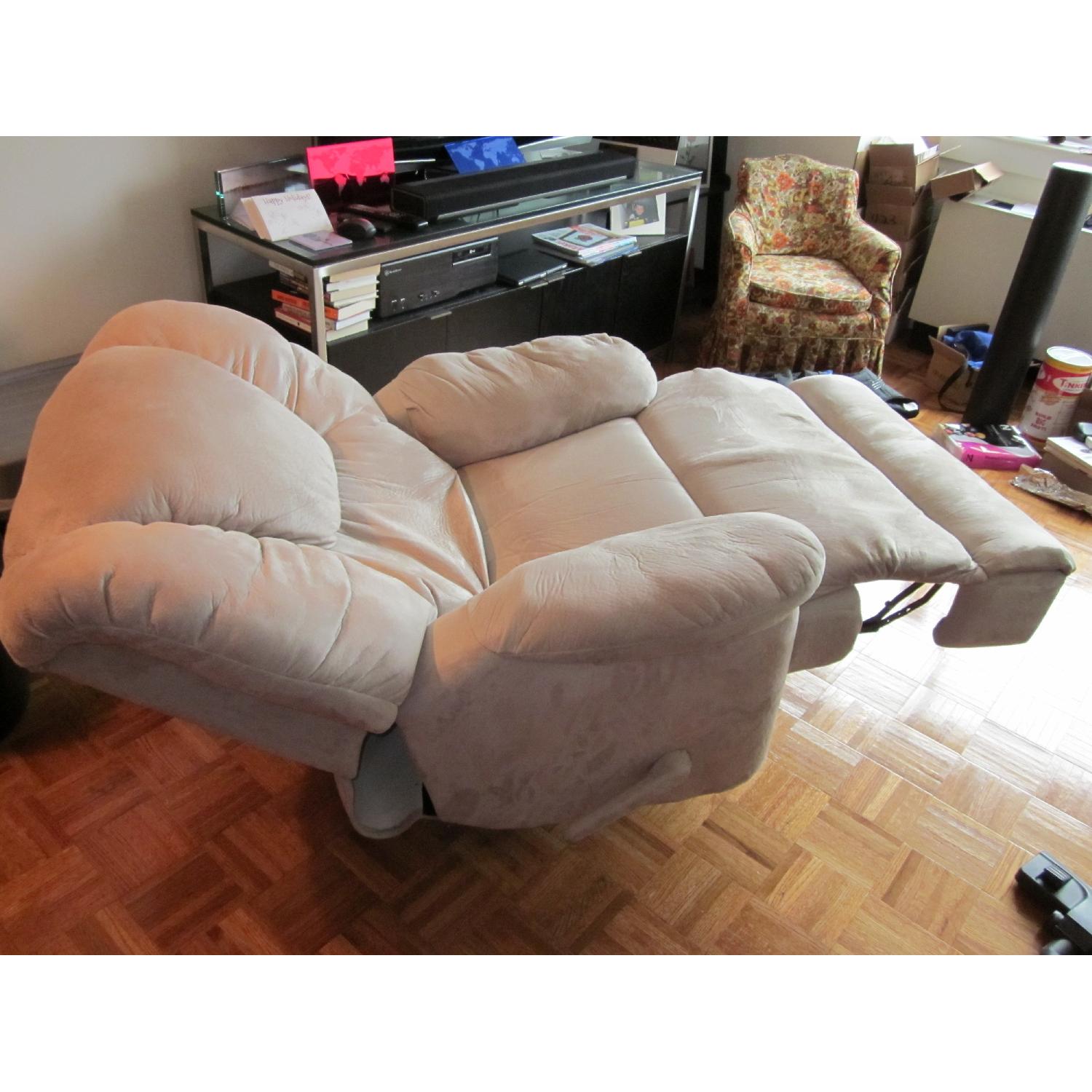 White/Cream Reclining Chair - image-5