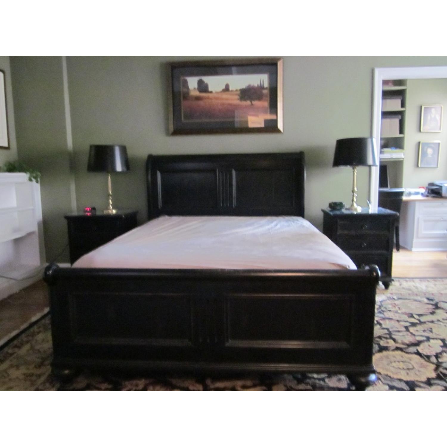 Ethan Allen 5 Piece Bedroom Set - image-4
