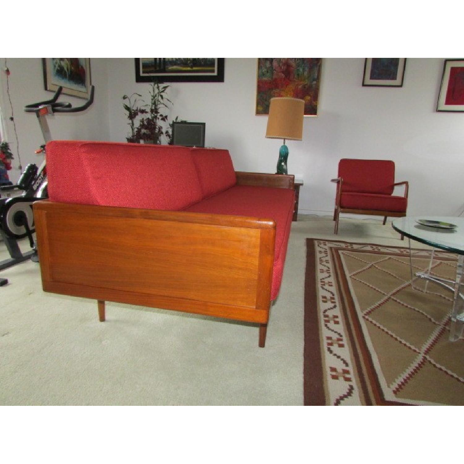 Vintage Couch + Single Seater/Chair - image-4