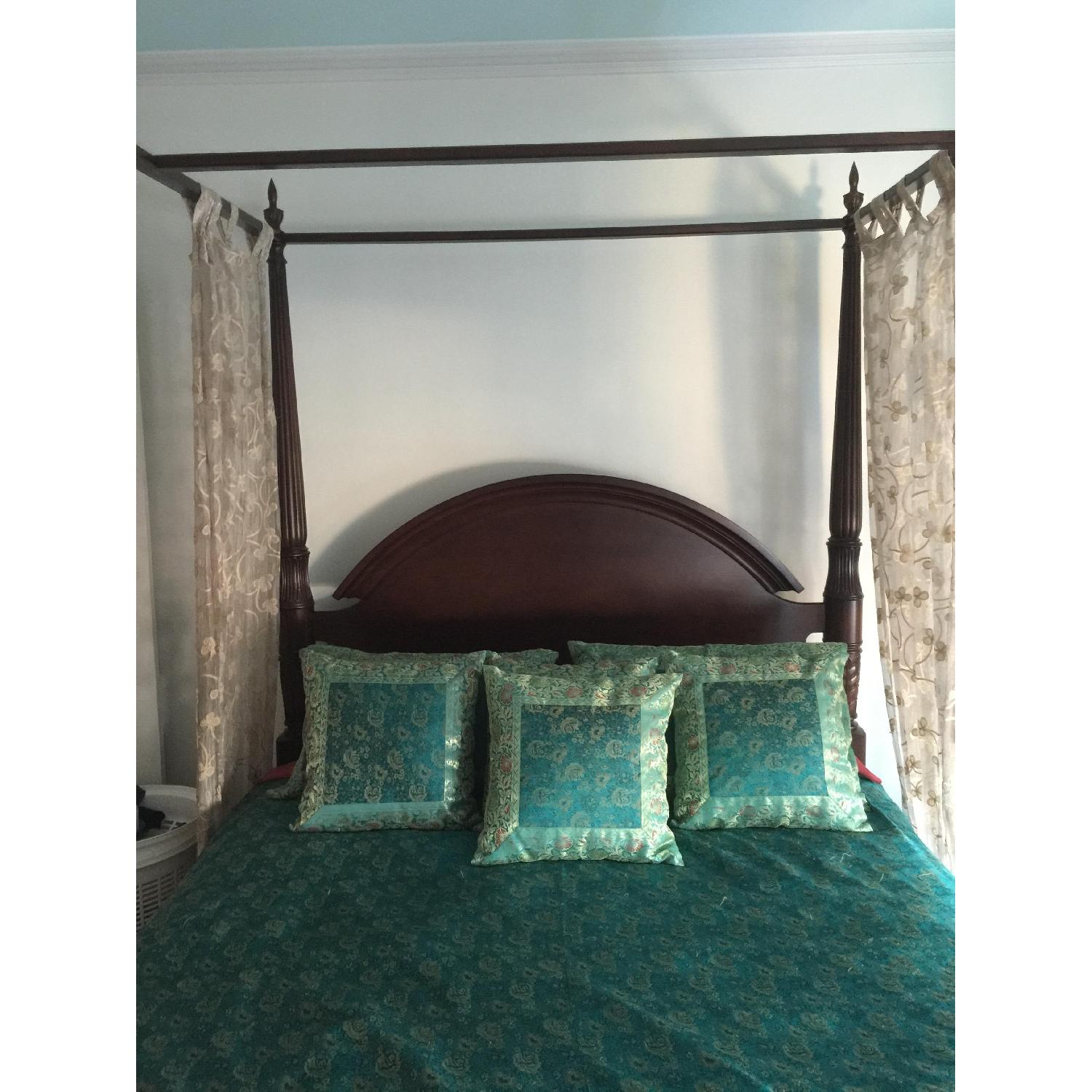 Four Poster Queen Size Bed - image-2