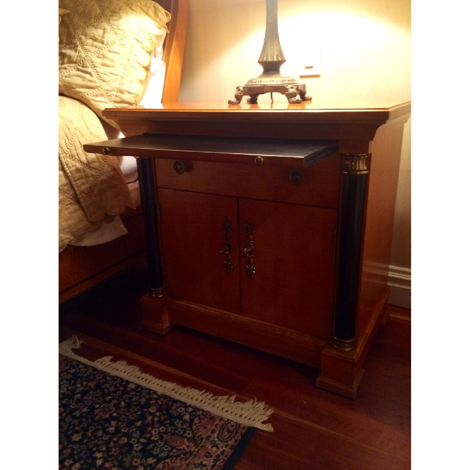 Thomasville Bettiermier 6 Piece Master Bedroom Set - image-5