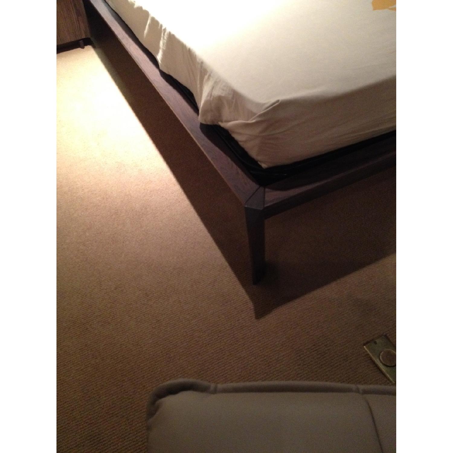Theodore's Wood/Leather King Size Bedroom Set - image-3
