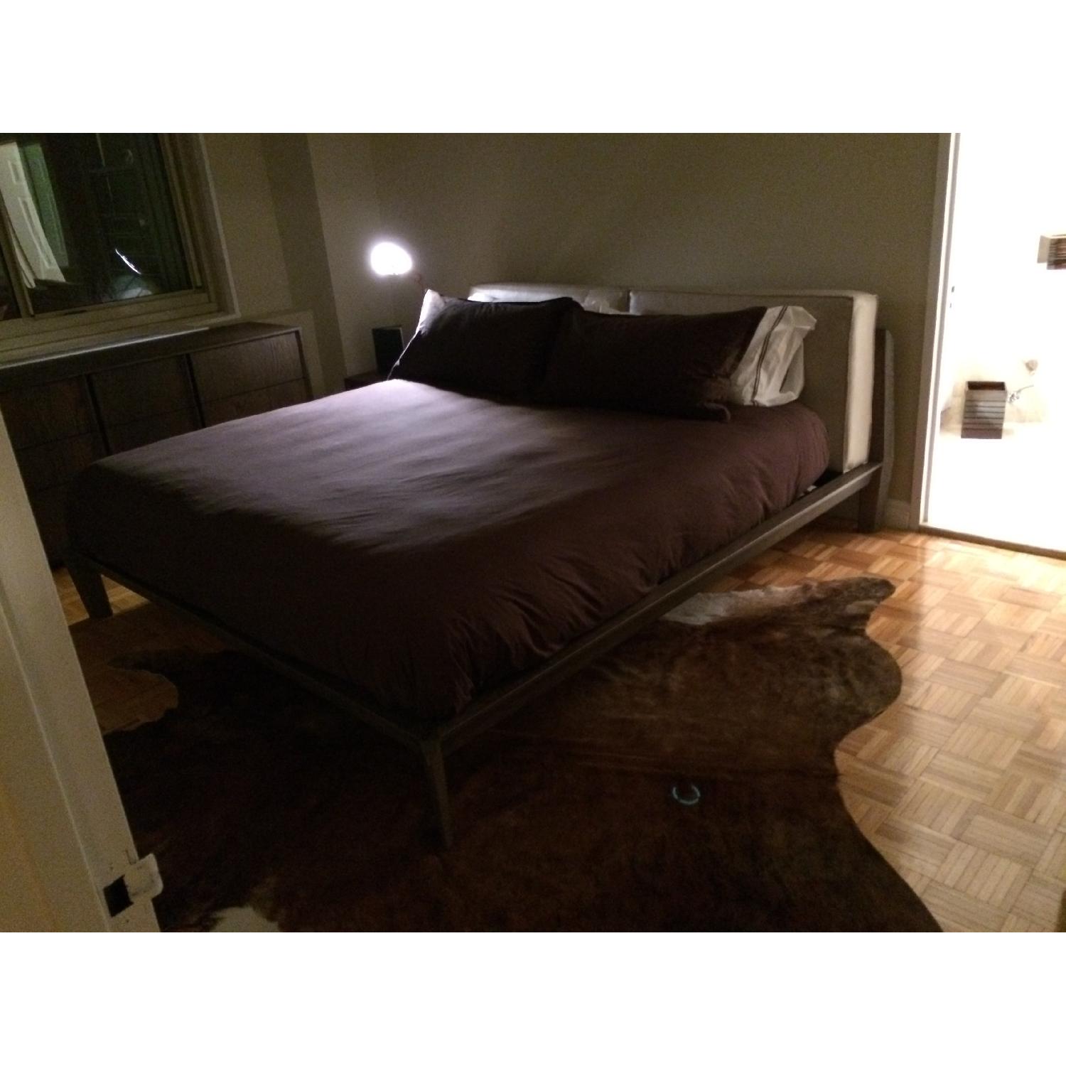 Theodore's Wood/Leather King Size Bedroom Set - image-4