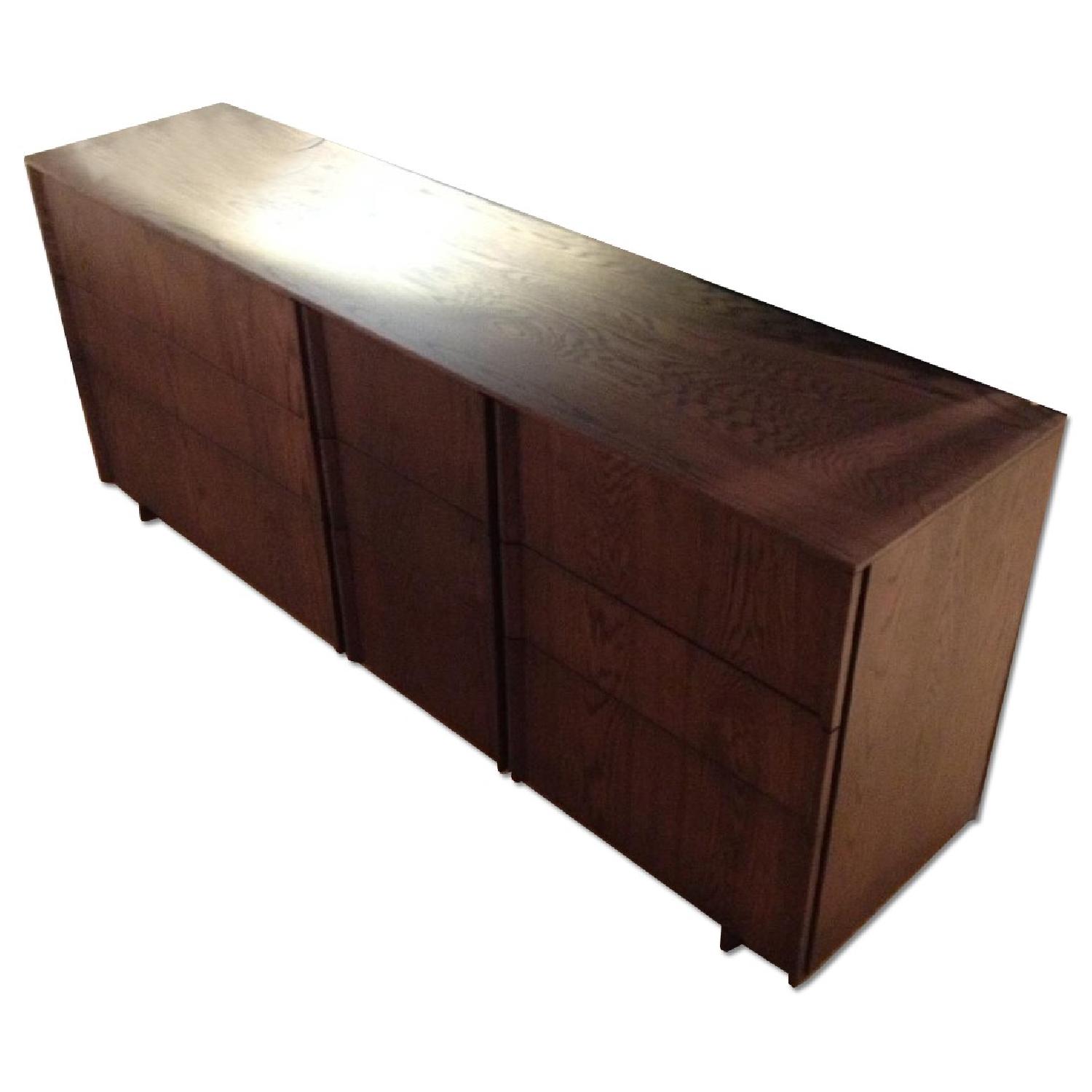 Theodore's Wood/Leather King Size Bedroom Set - image-8