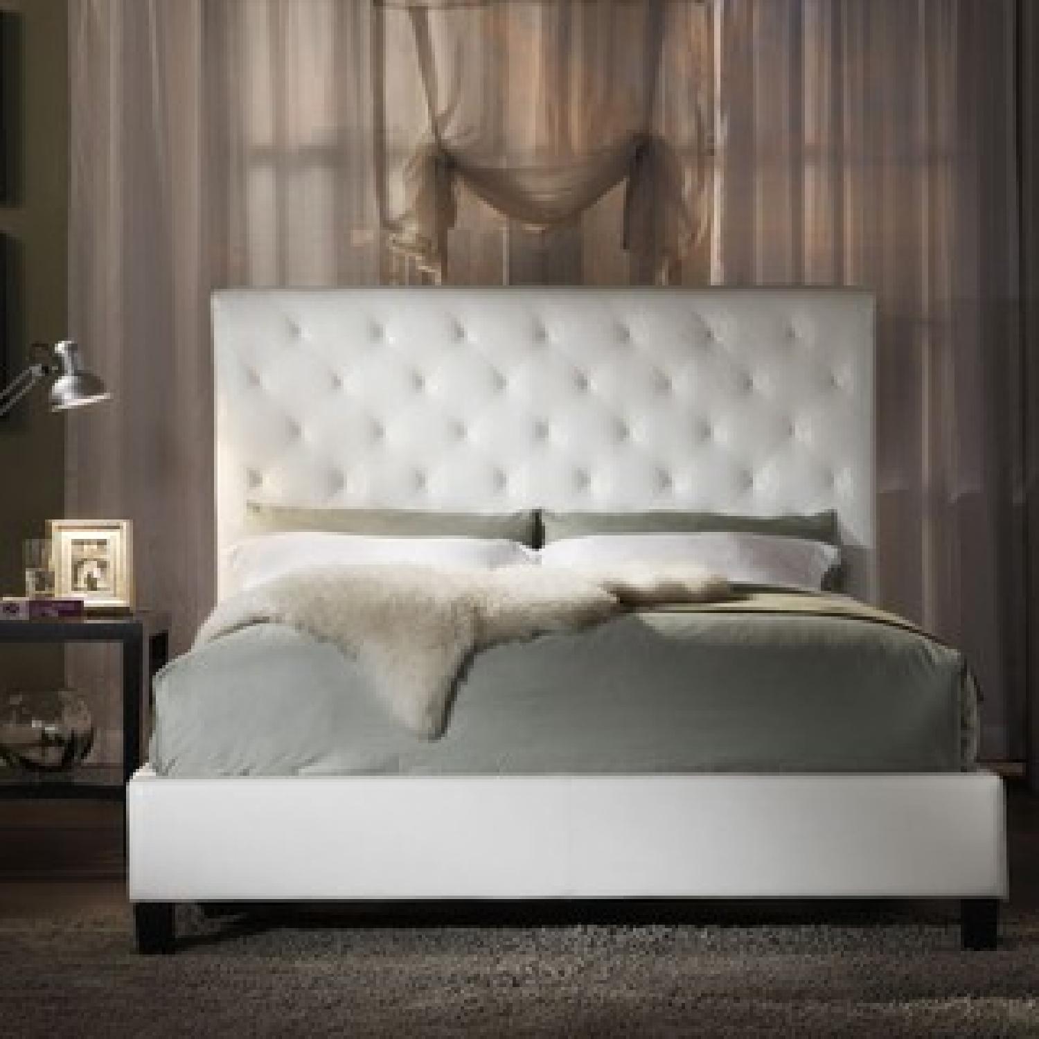Queen size, White Leather Bed