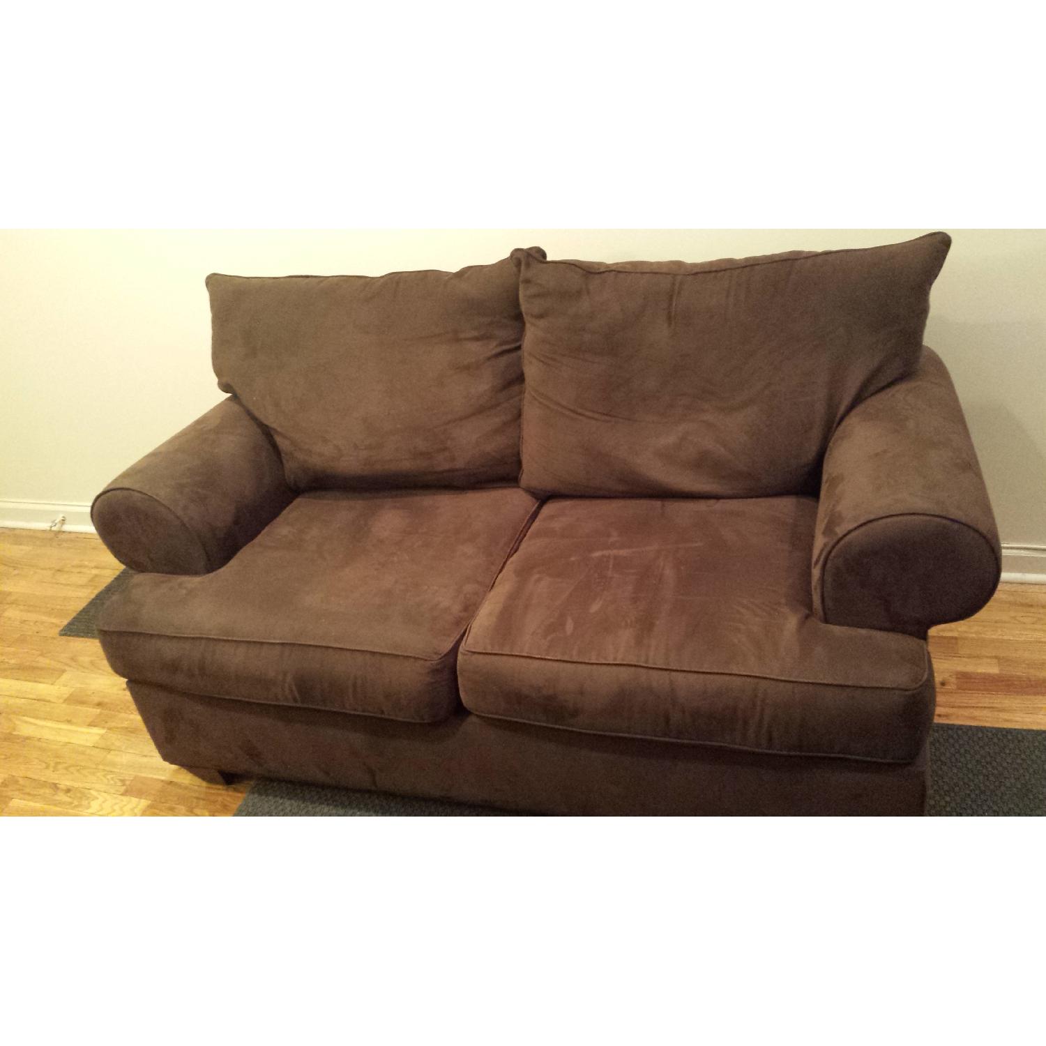 Raymour & Flanigan Loveseat - image-1