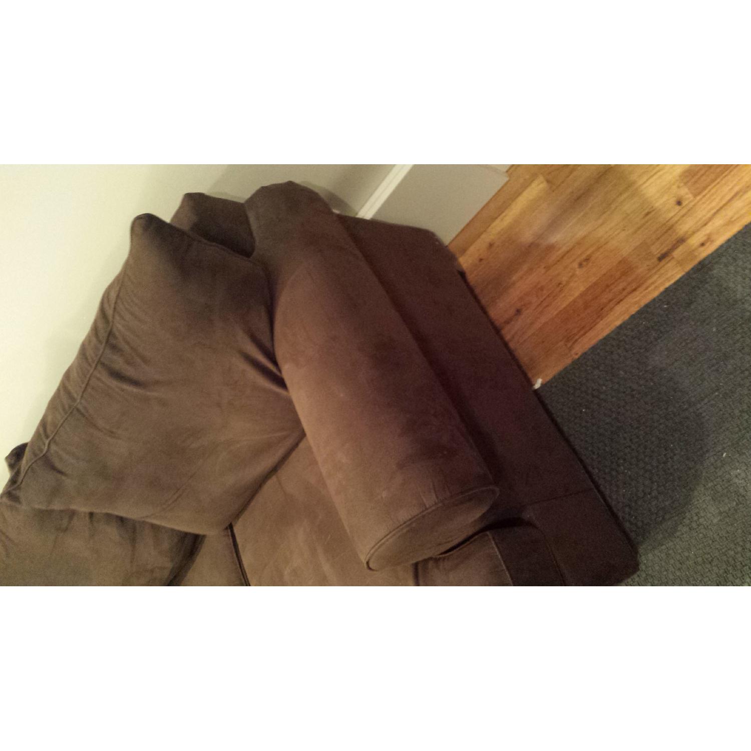 Raymour & Flanigan Loveseat - image-3