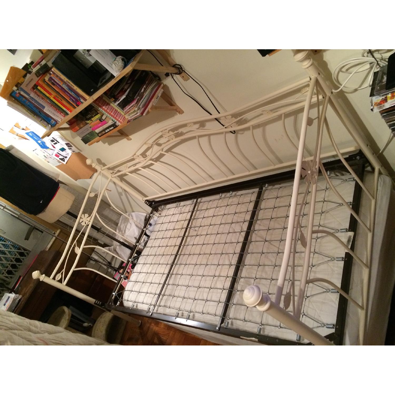 Sleepy's Metal Daybed Frame - image-2