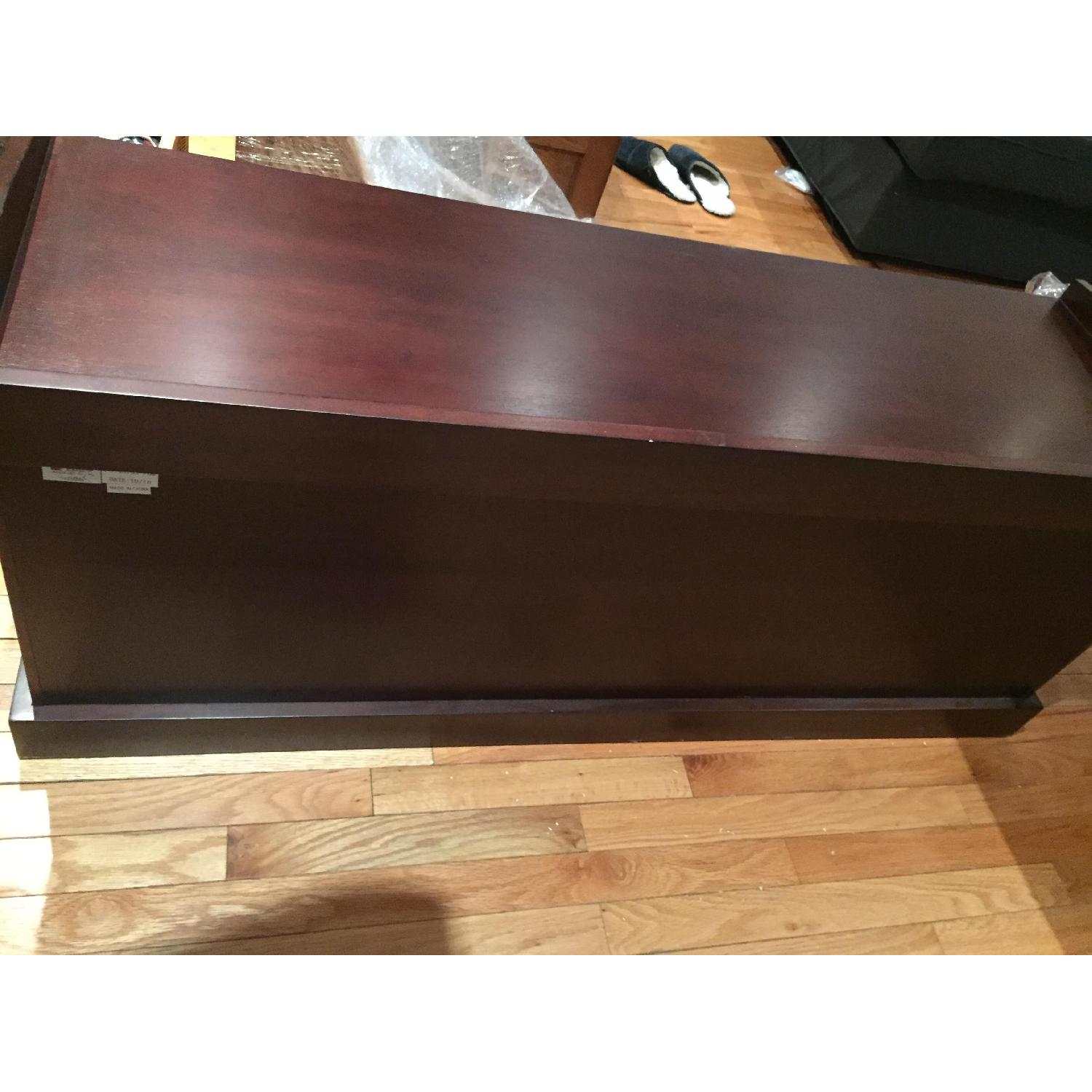 Pottery Barn Samantha Bench in Mahogany - image-4