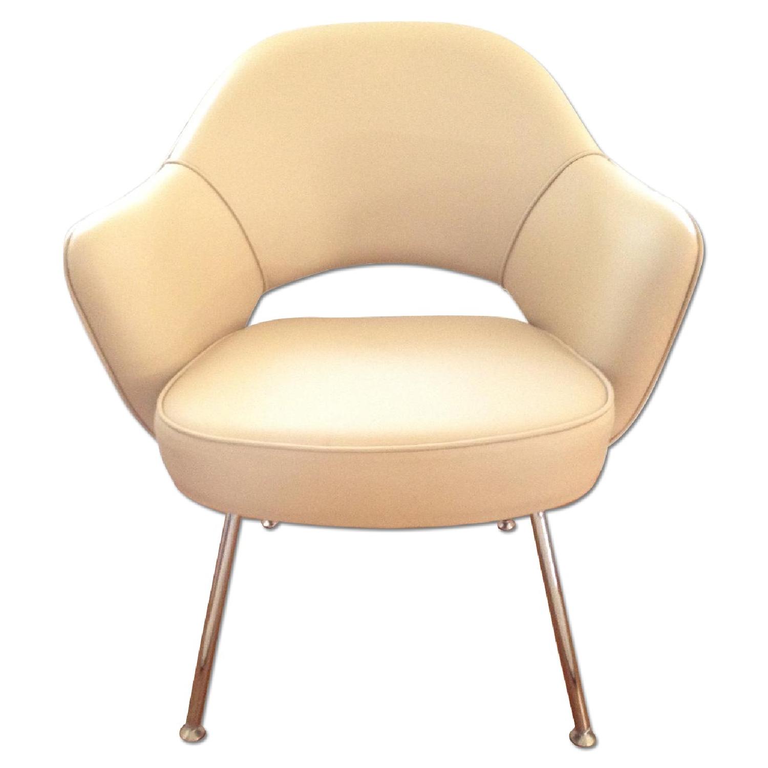 Knoll Leather Saarinen Executive Side Chairs with Metal Legs - Thumbnail 3