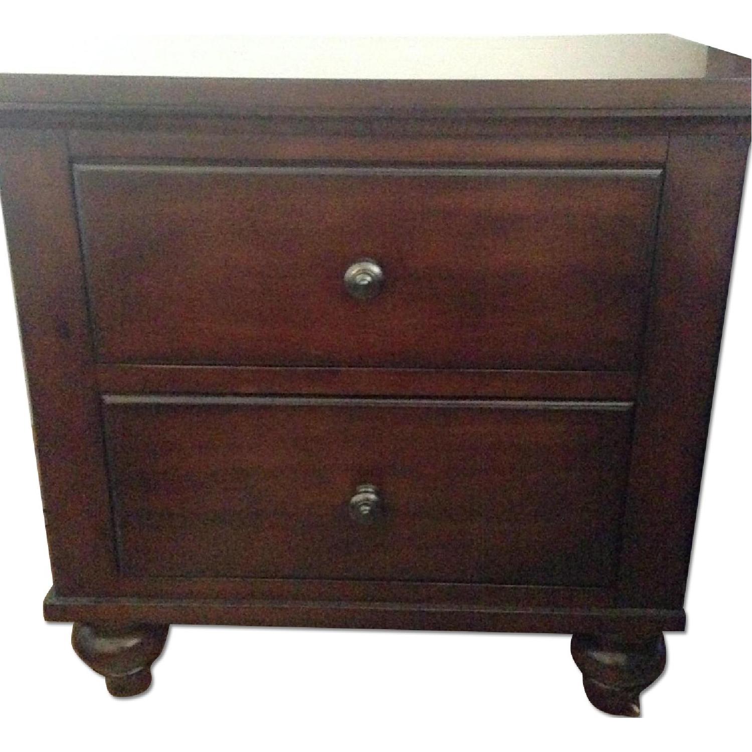 Bob's Furniture Chatham 4 Piece Queen Bedroom Set AptDeco