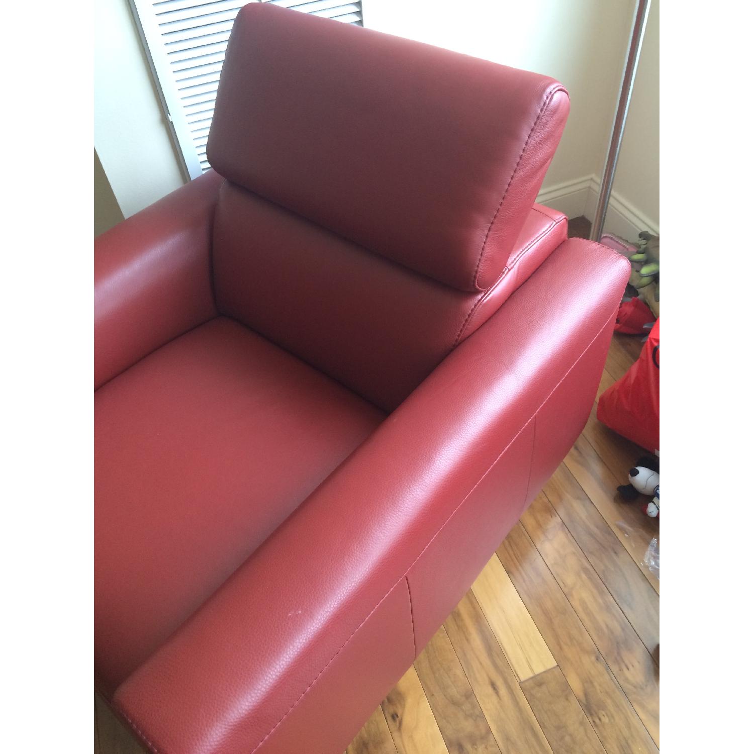 Raymour & Flanigan Farone Leather Single Seater Sofa/Chair - image-2