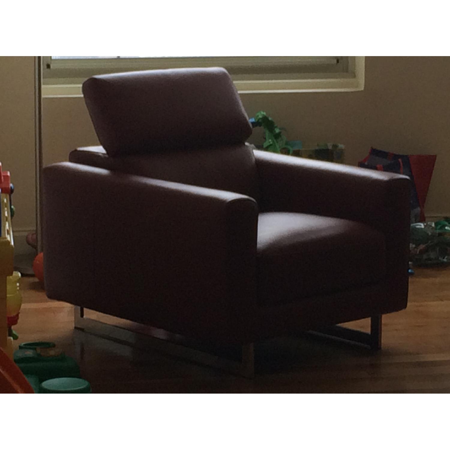 Raymour & Flanigan Farone Leather Single Seater Sofa/Chair - image-4