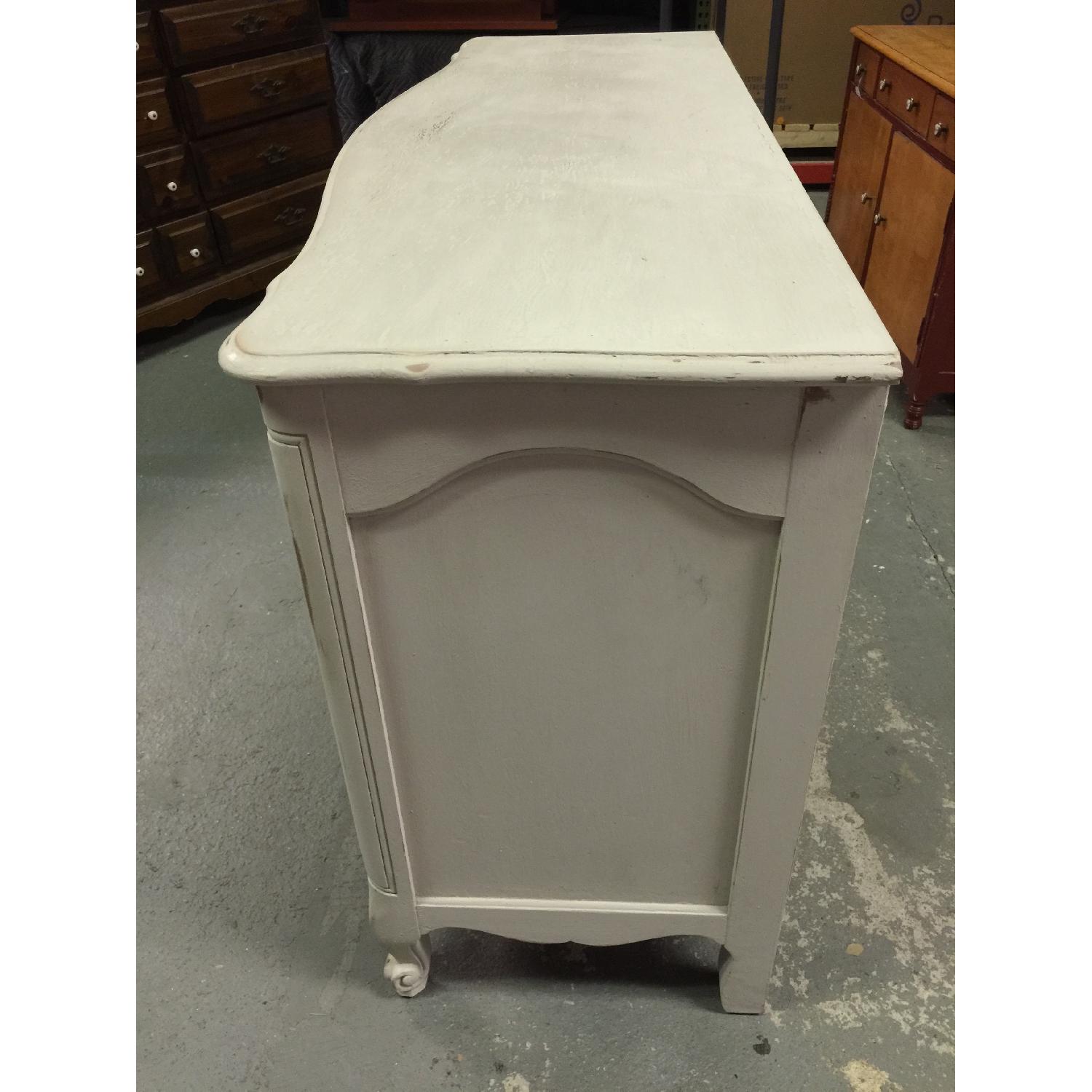Vintage Painted 6 Drawer Dresser - image-6