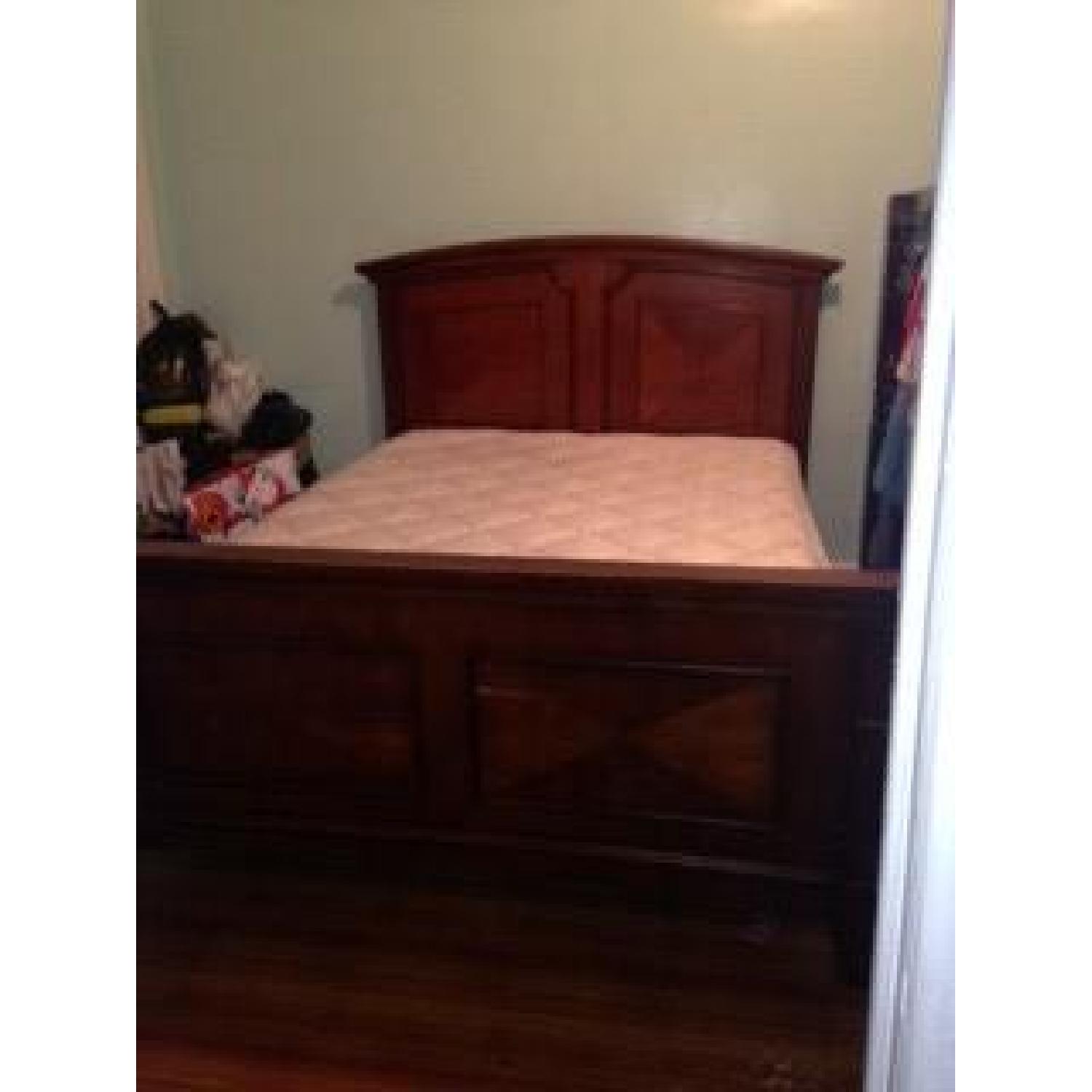 Raymour & Flanigan 4 Piece Wood Bedroom Set - image-2