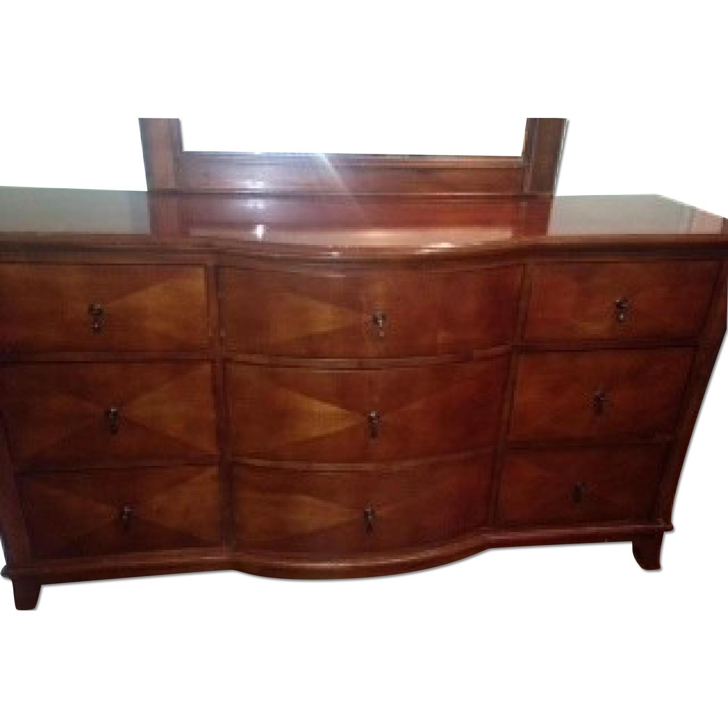 Raymour & Flanigan 4 Piece Wood Bedroom Set - image-12