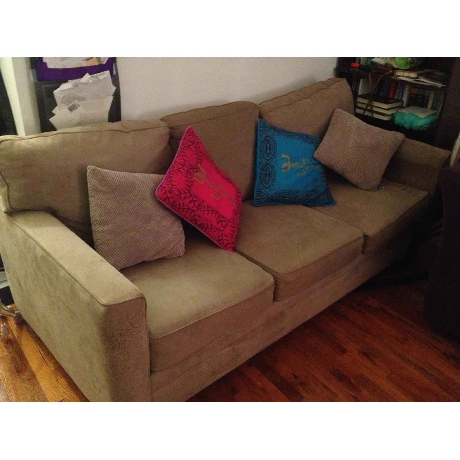 Arahus Sofa - image-4
