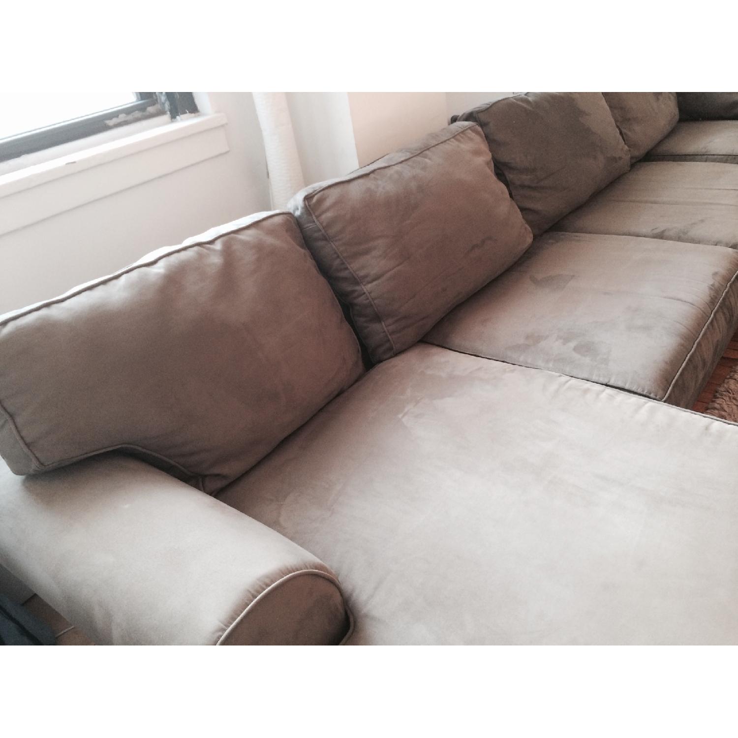 Jennifer Convertibles Moca U-Shaped Sectional - image-3