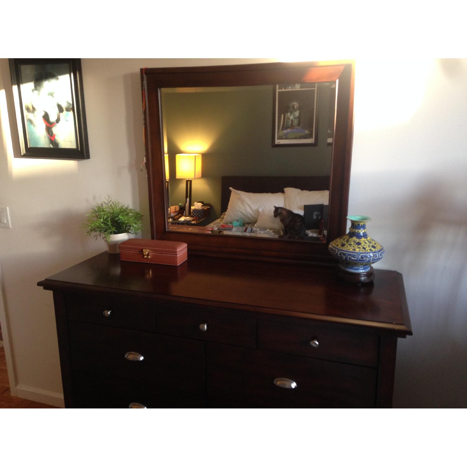 Dresser w/ Mirror - image-1