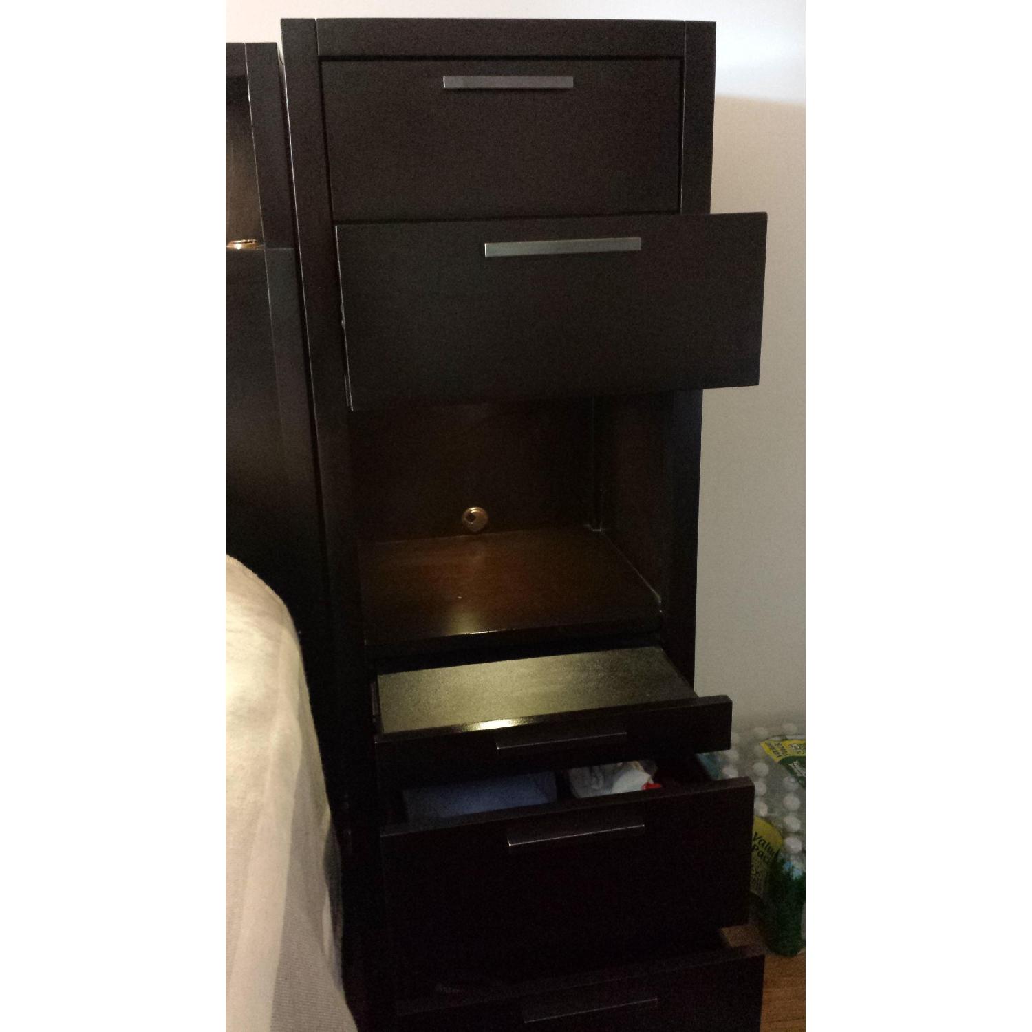 Solid Mahogany Storage Bed With Side Towers - image-5