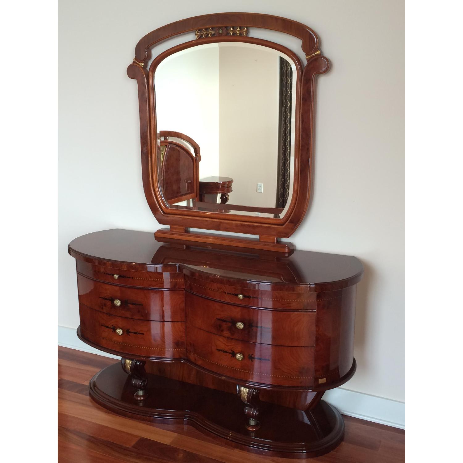 Grilli 8 Piece Bedroom Set - image-3