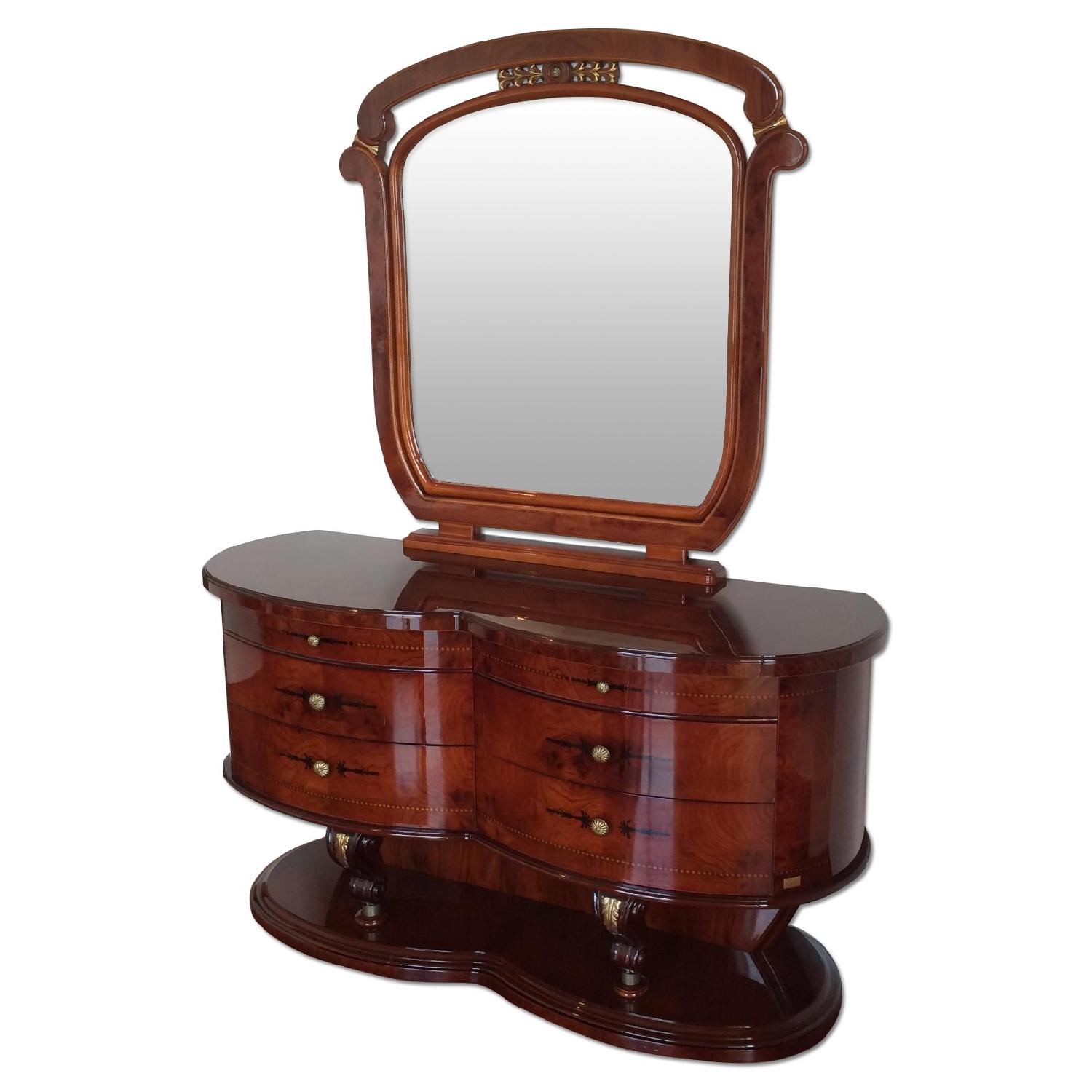Grilli 8 Piece Bedroom Set - image-7