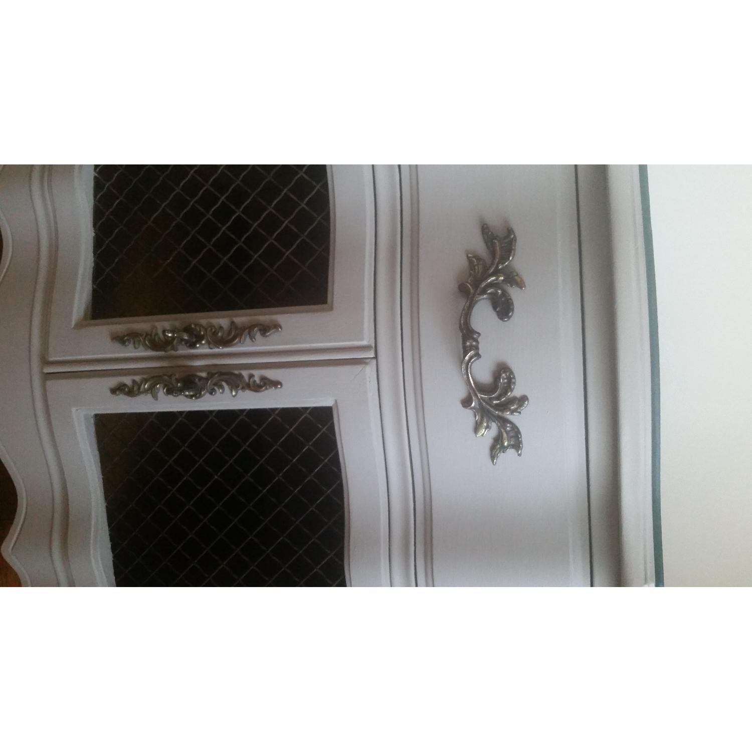 French Provincial Side Table - image-4