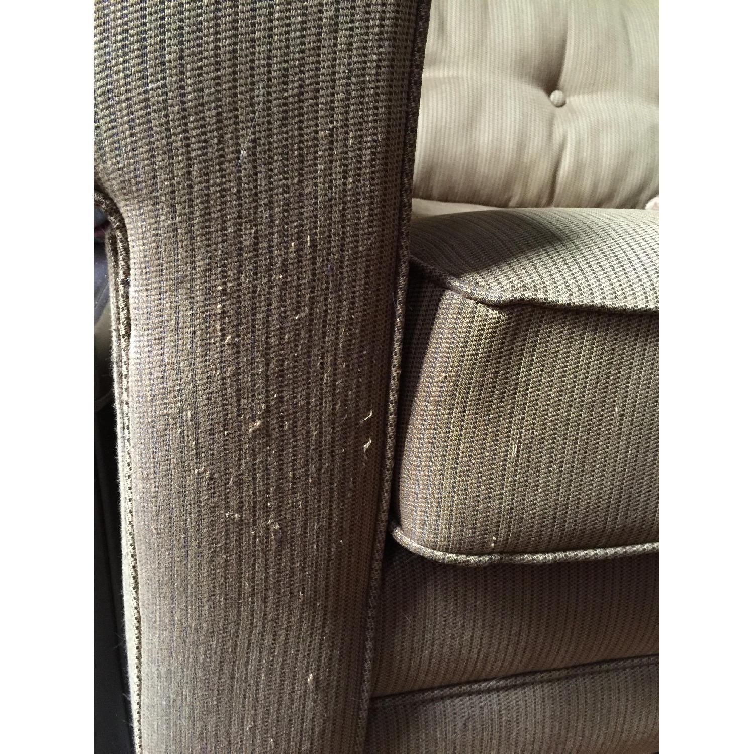 Bassett Brown/Gold Sofa - image-5