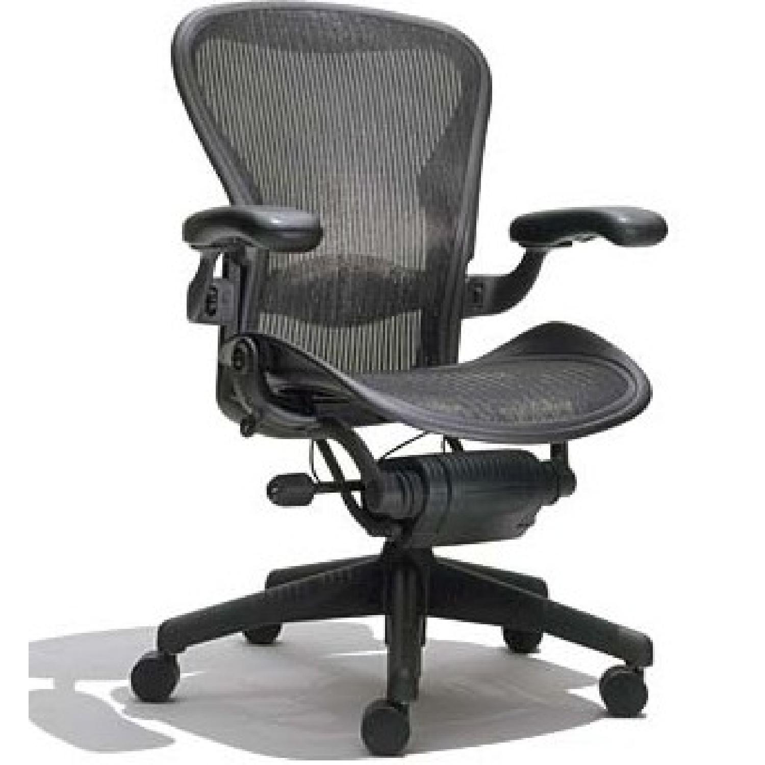 Herman Miller Aeron Chair - image-2