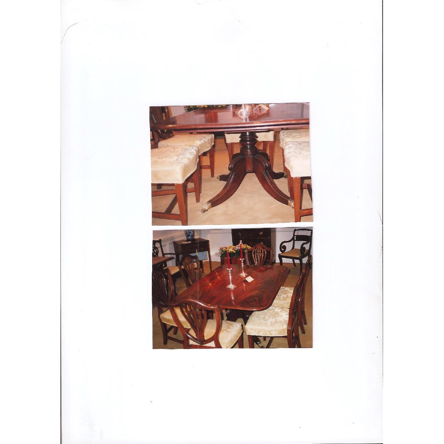 Antique Mahogany English Regency Breakfast Table - image-1