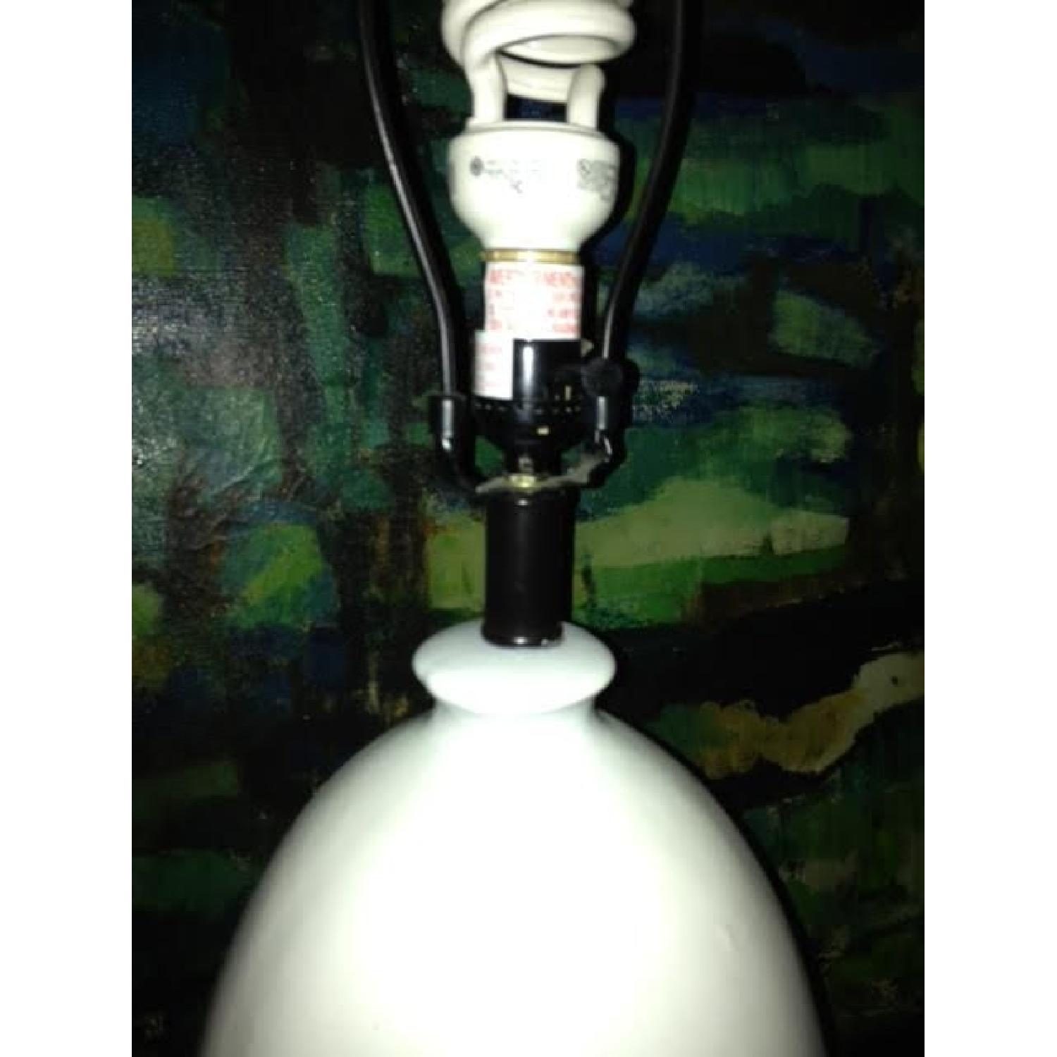 Vintage White Ceramic Lamp - image-4