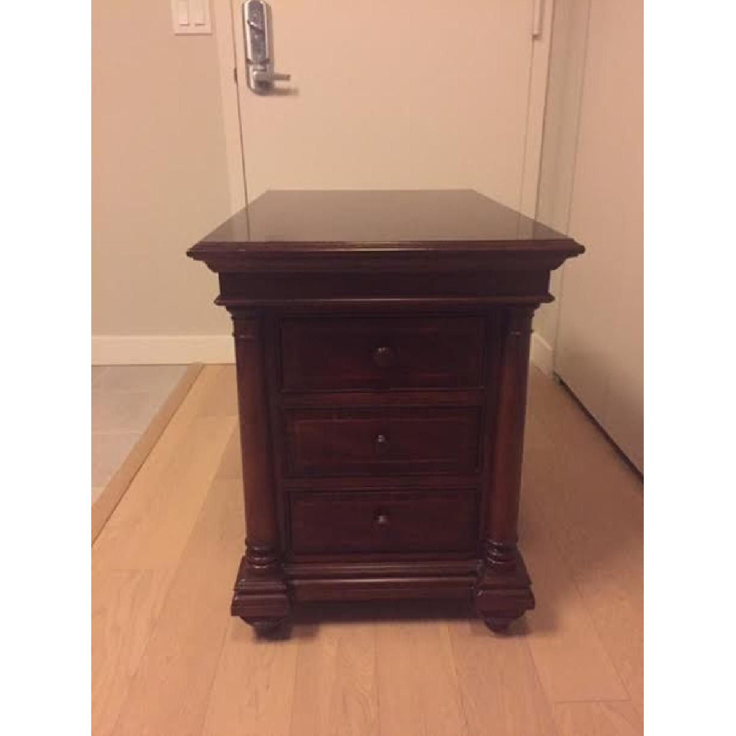 Thomasville Fredericksburg Chairside Chest - image-1