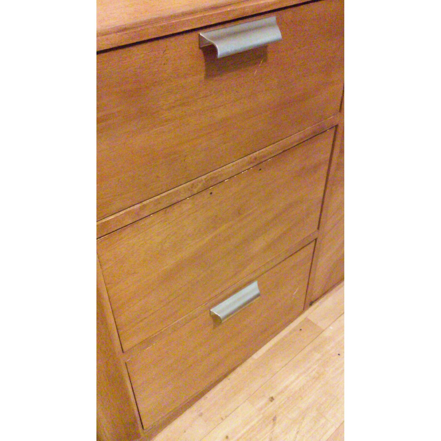 Macy's 9 Drawer Dresser - image-5